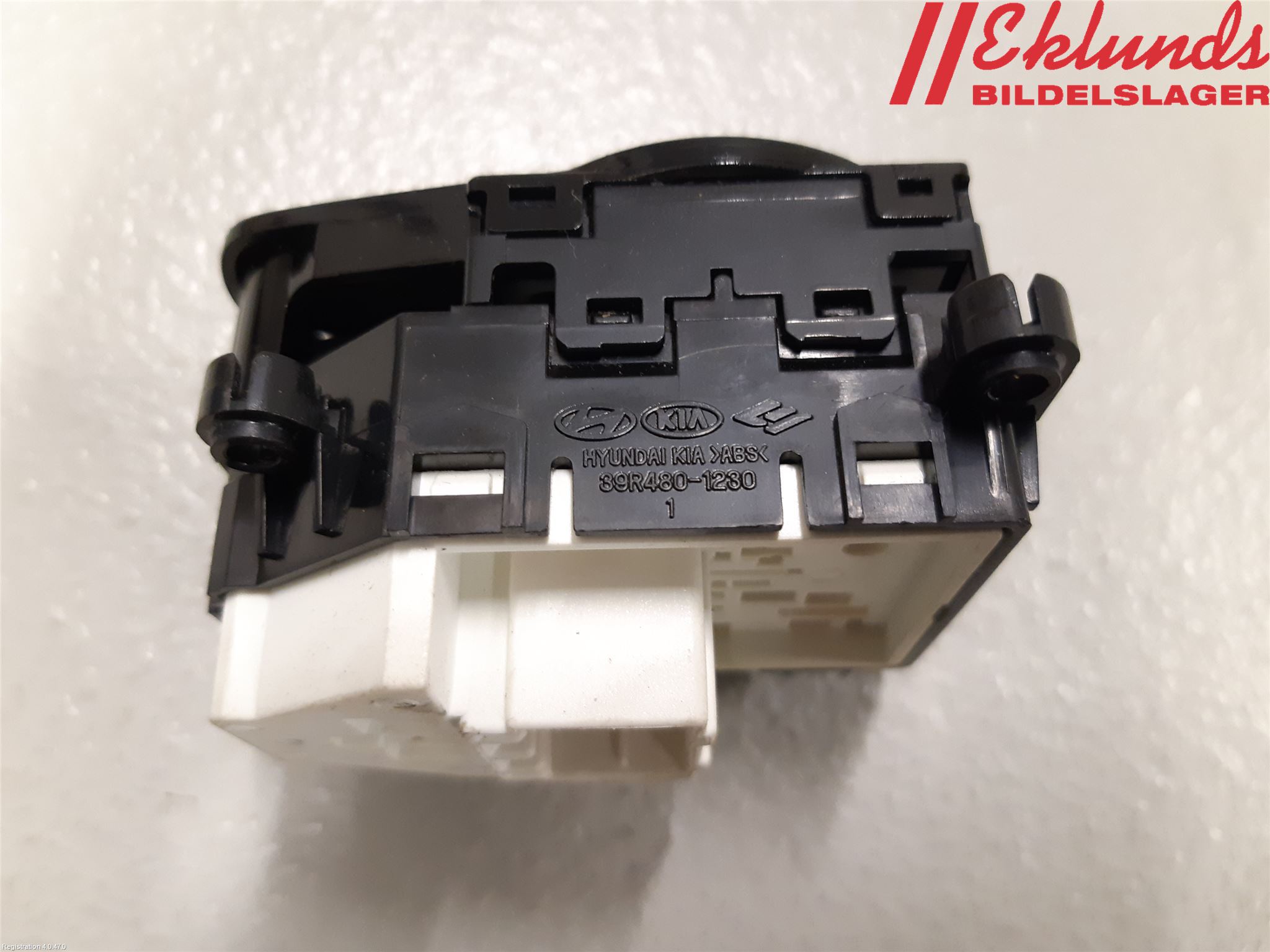 Hyundai i40 08-15 Strömställare Spegel