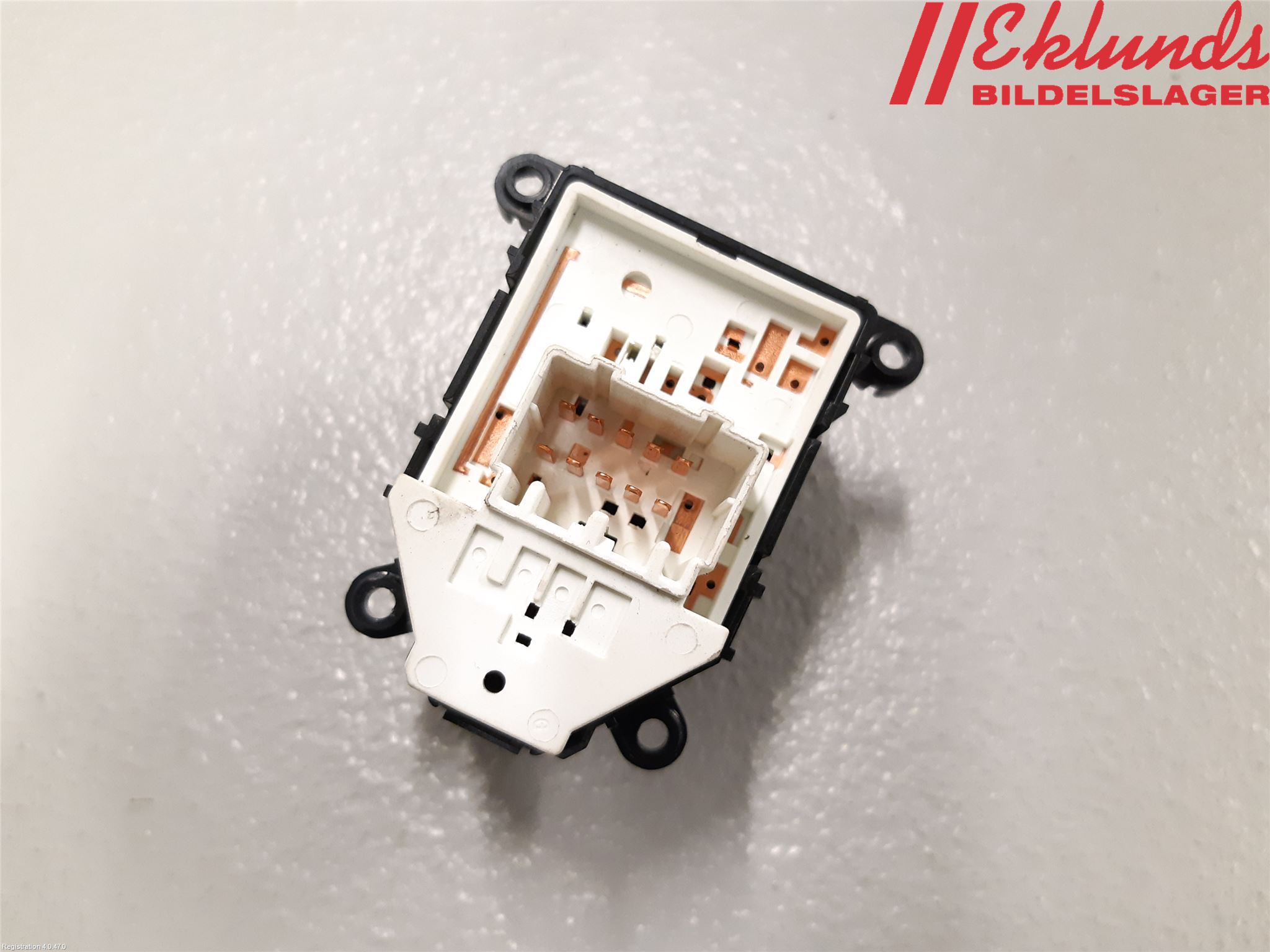 Hyundai i40 08-15 Strömställare Spegel