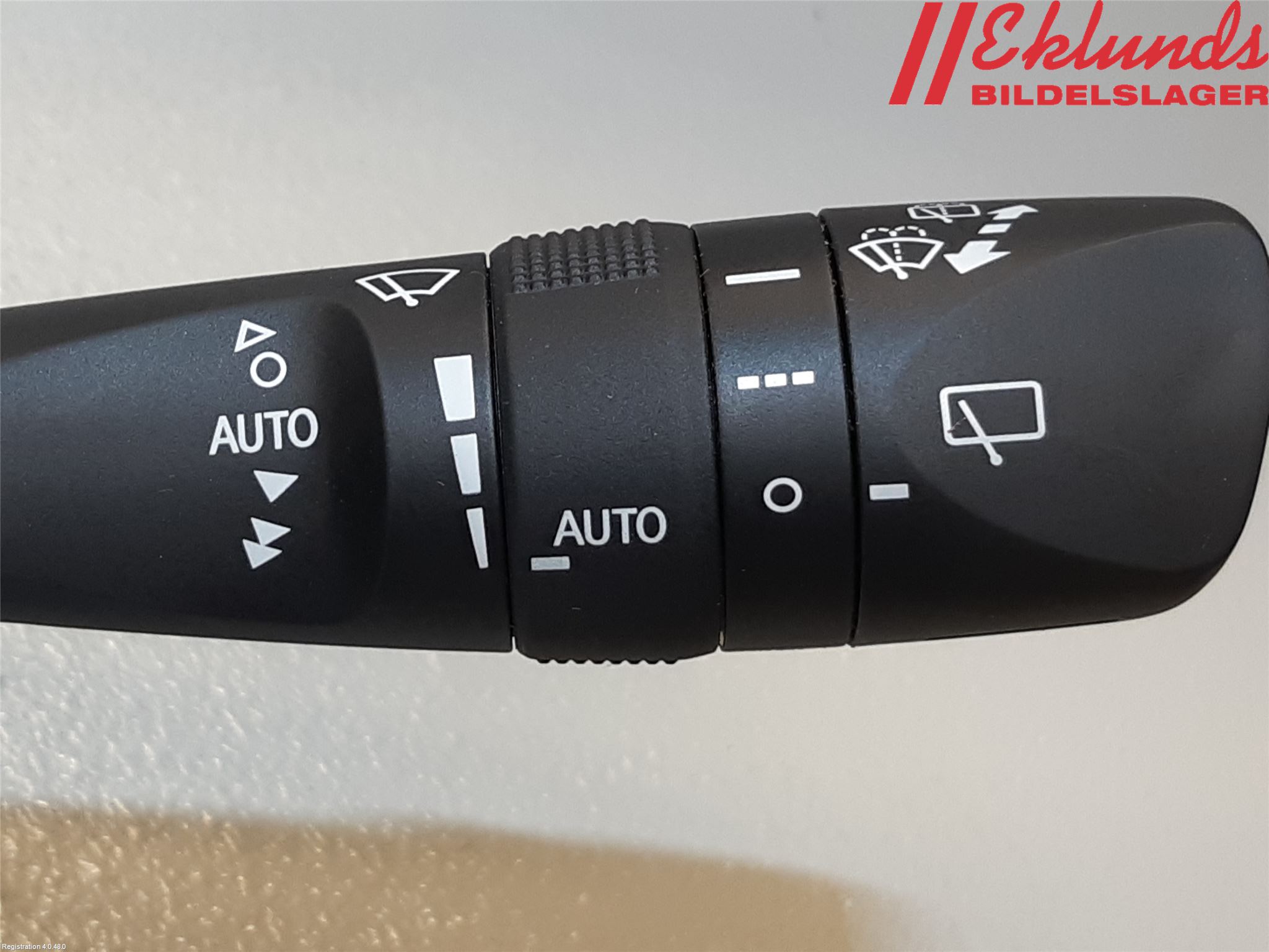 Toyota AURIS 13-19 Spakcentral