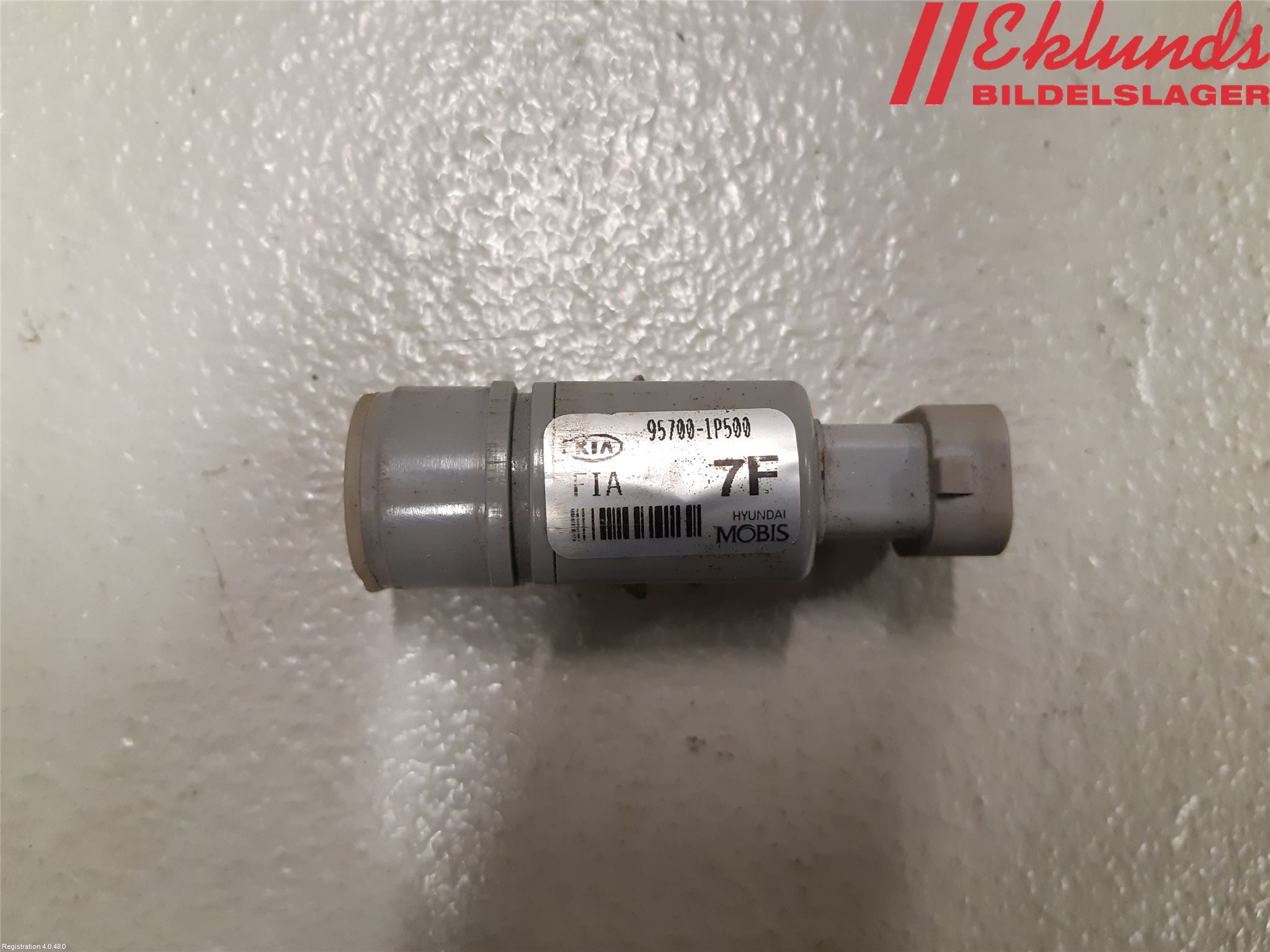 Kia VENGA 10-19 Parkeringshjälp Backsensor