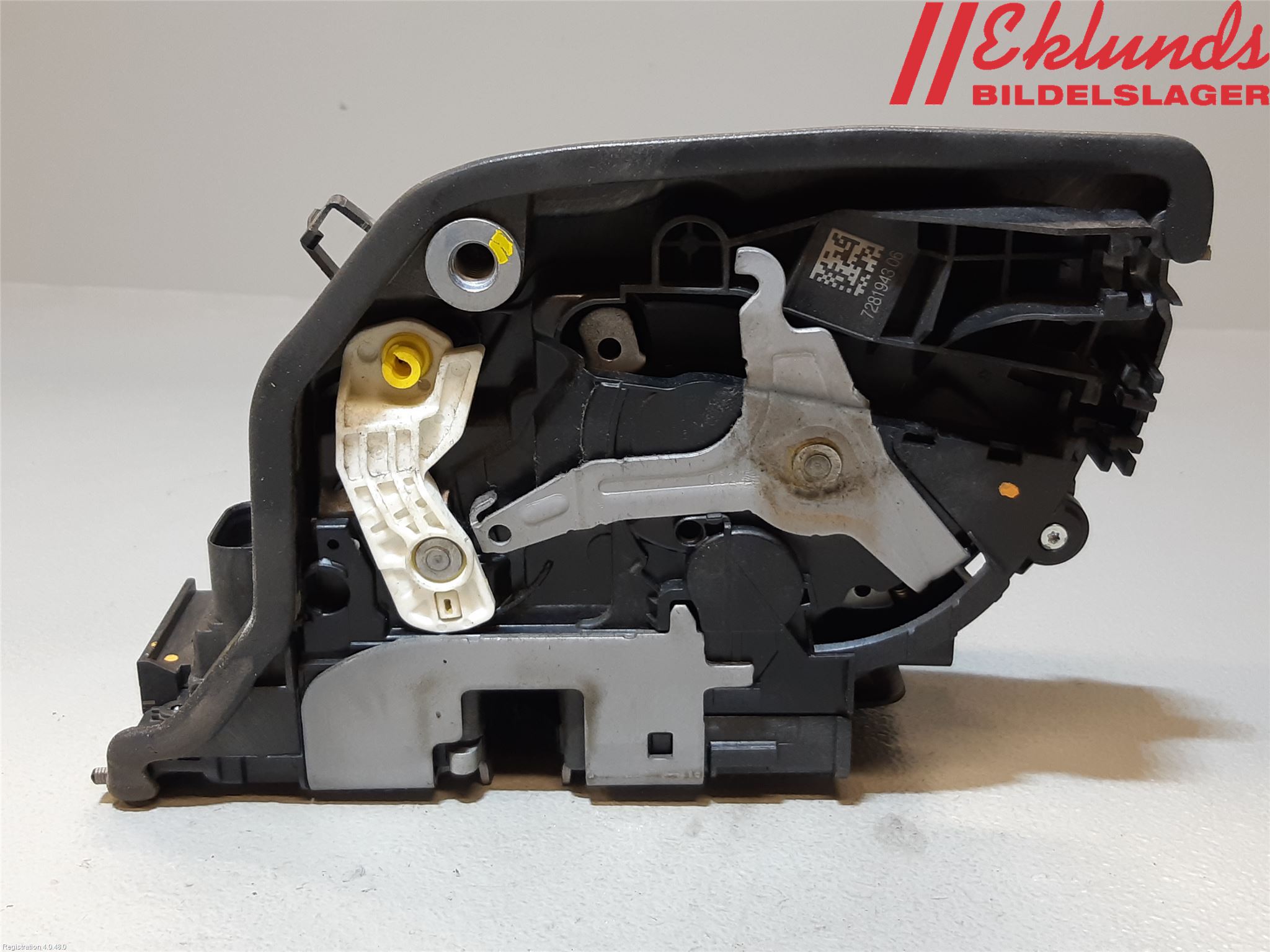 BMW 2 F45 Active Tourer 14-21 Låskista-Dörrlås