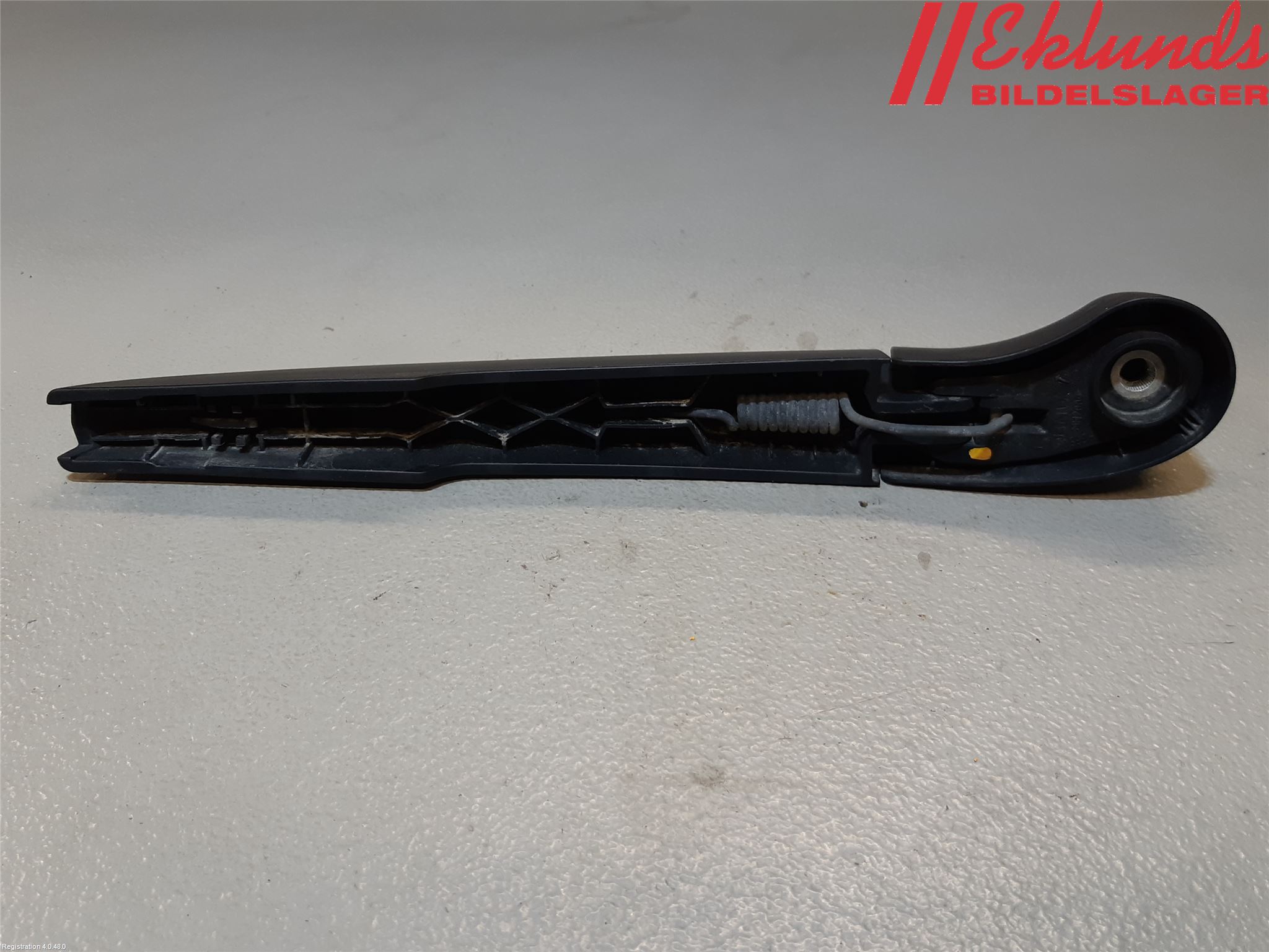 BMW 2 F45 Active Tourer 14-21 Torkararm-Bakruta