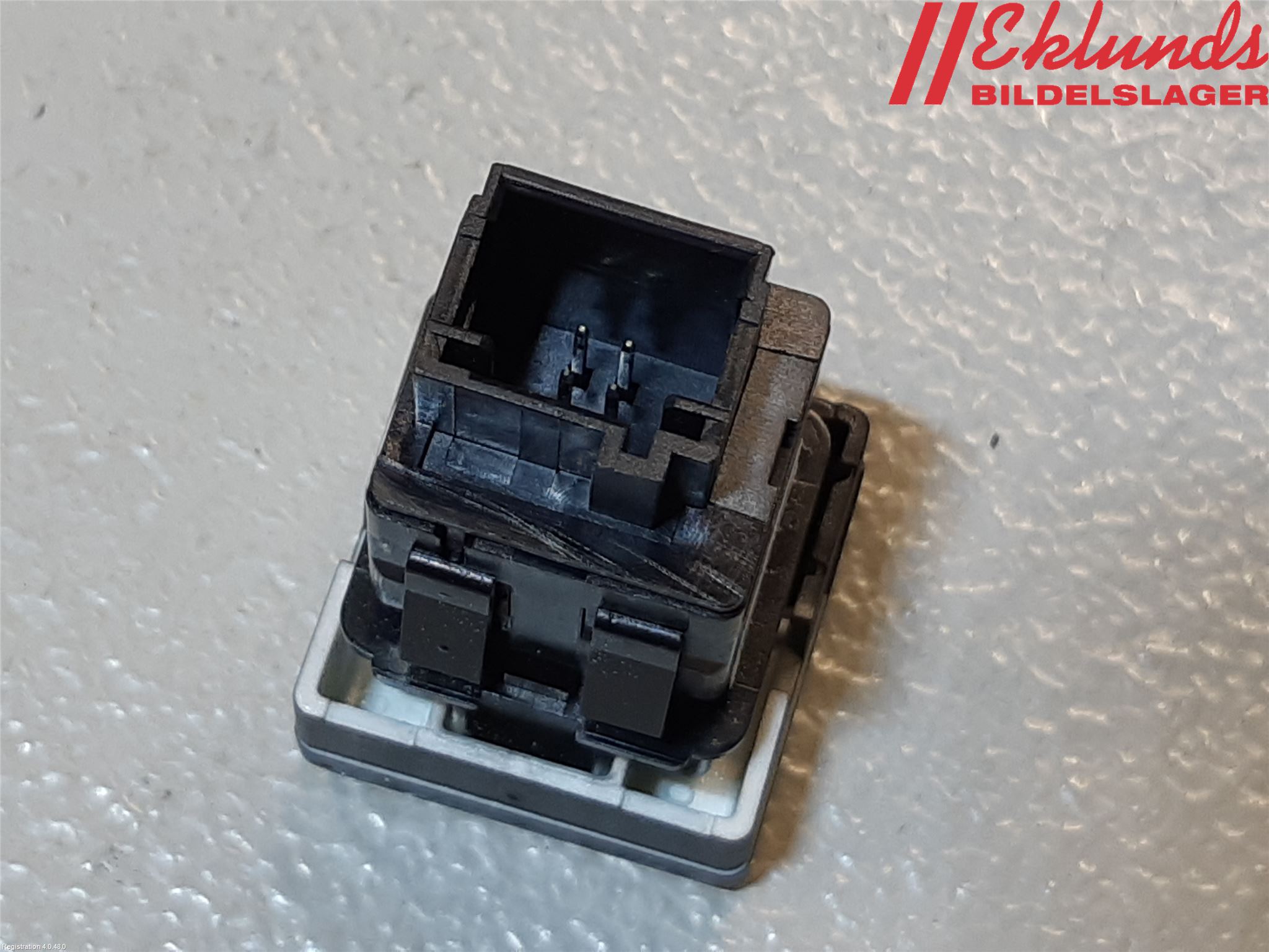 Peugeot PARTNER 16-18 Strömställare Övrigt