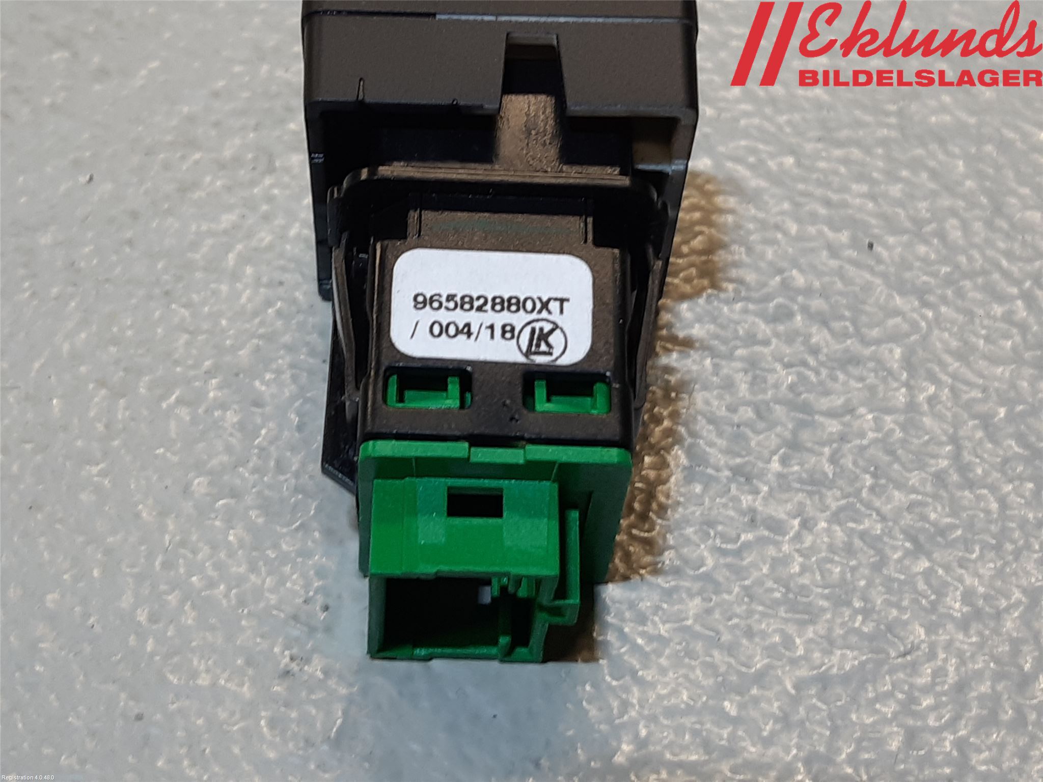 Peugeot PARTNER 16-18 Strömställare Centrallås