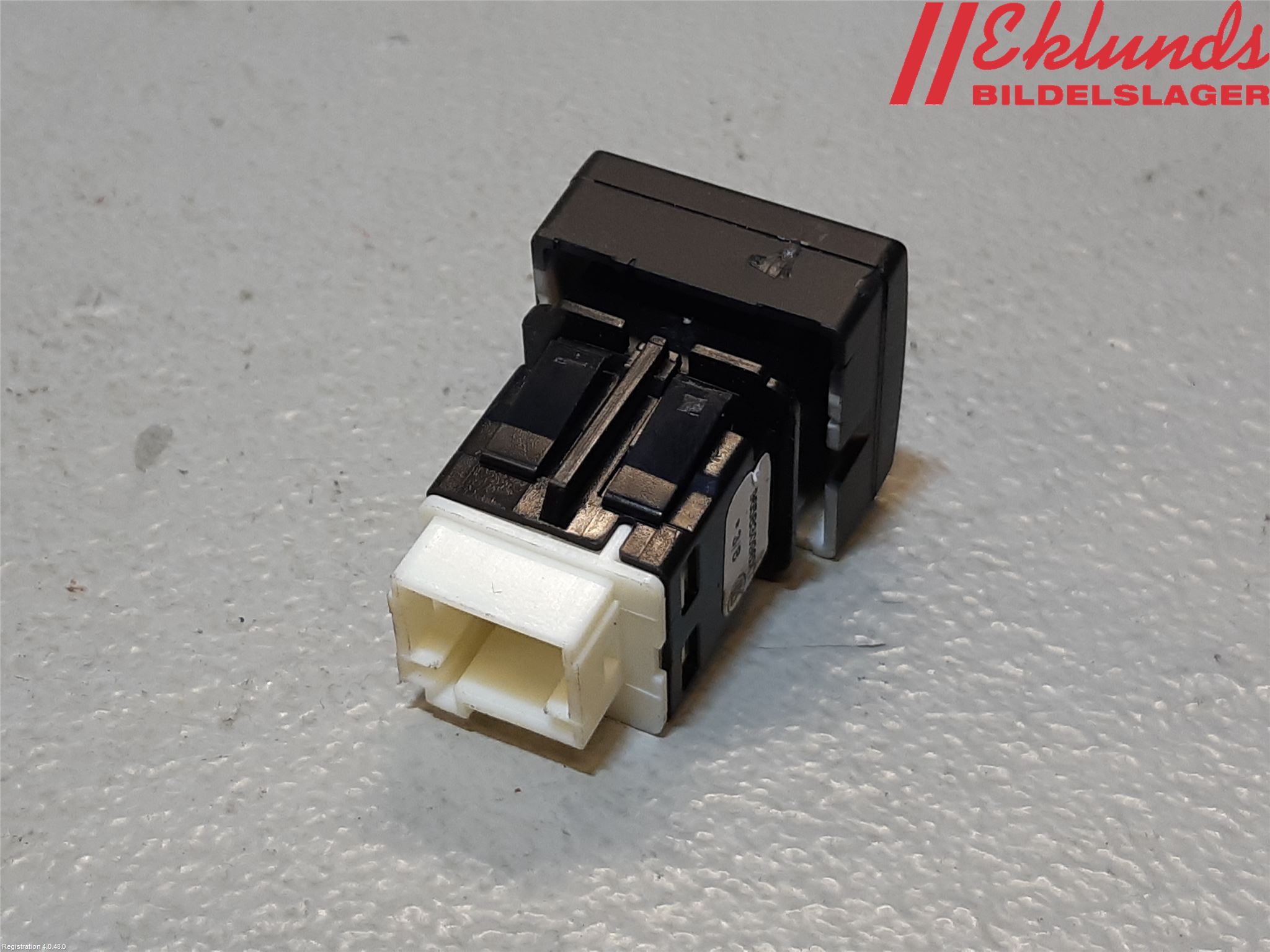 Peugeot PARTNER 16-18 Strömställare Centrallås