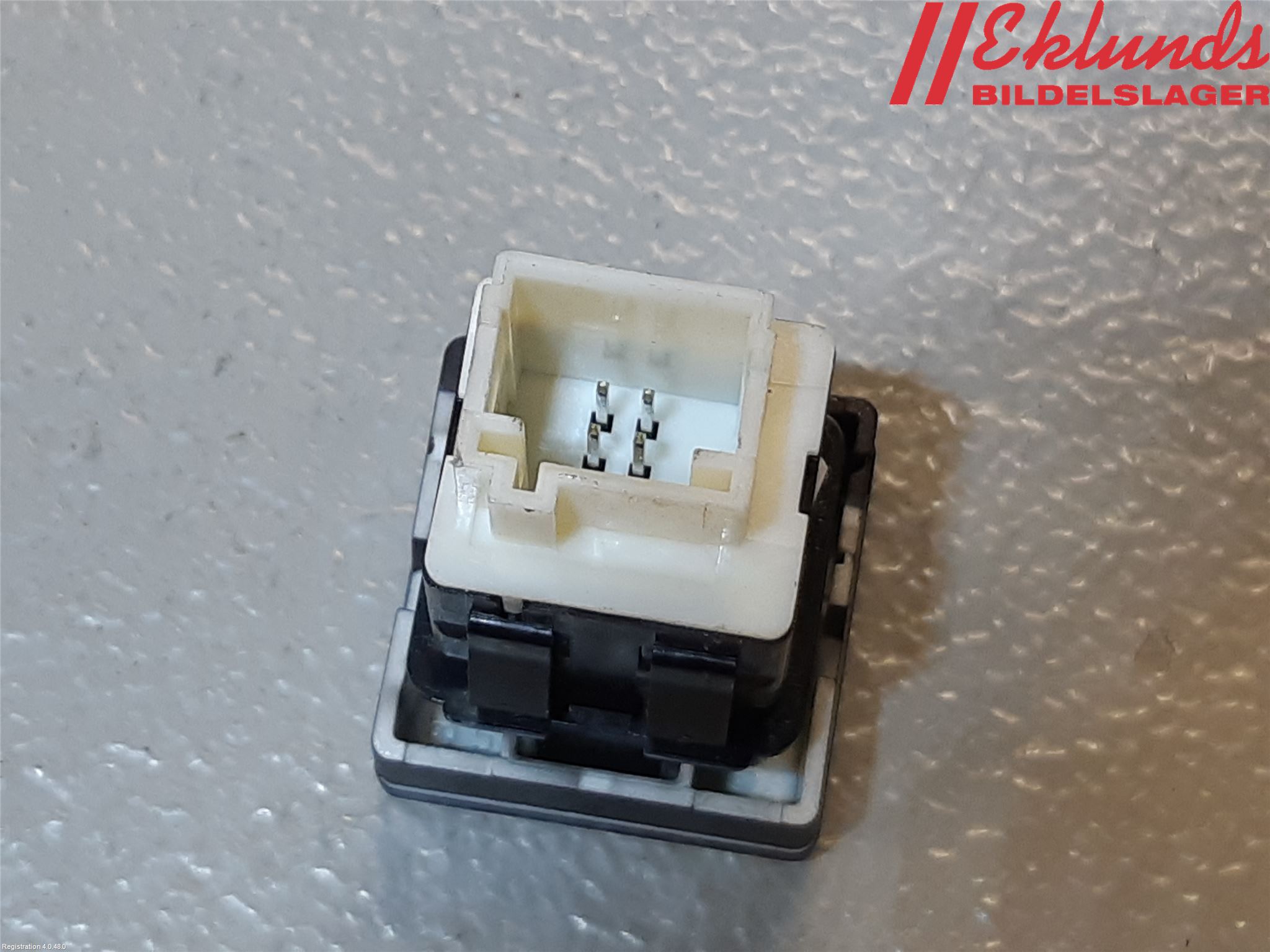 Peugeot PARTNER 16-18 Strömställare Centrallås