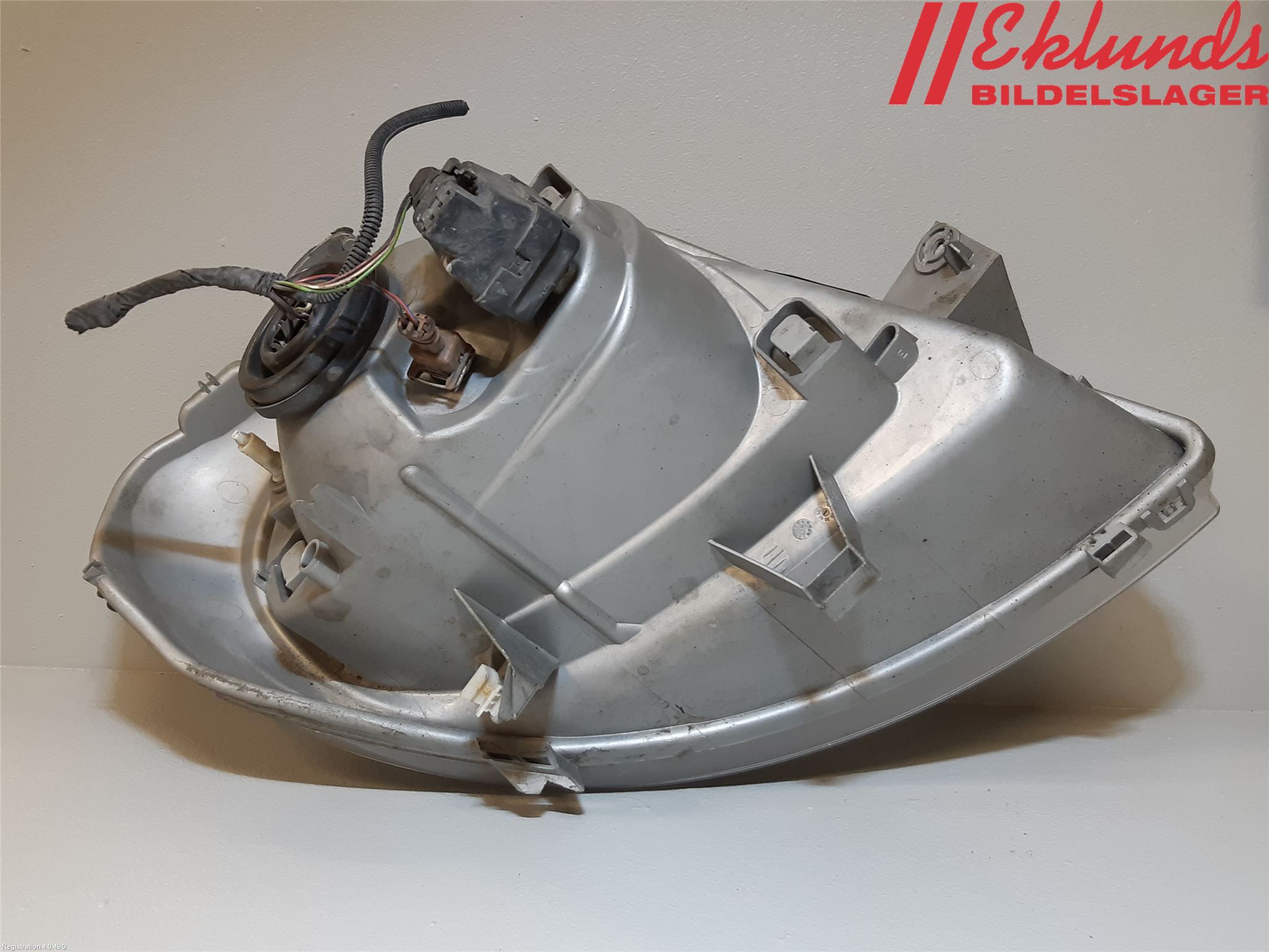 Opel VIVARO 01-14 Strålkastare Vänster