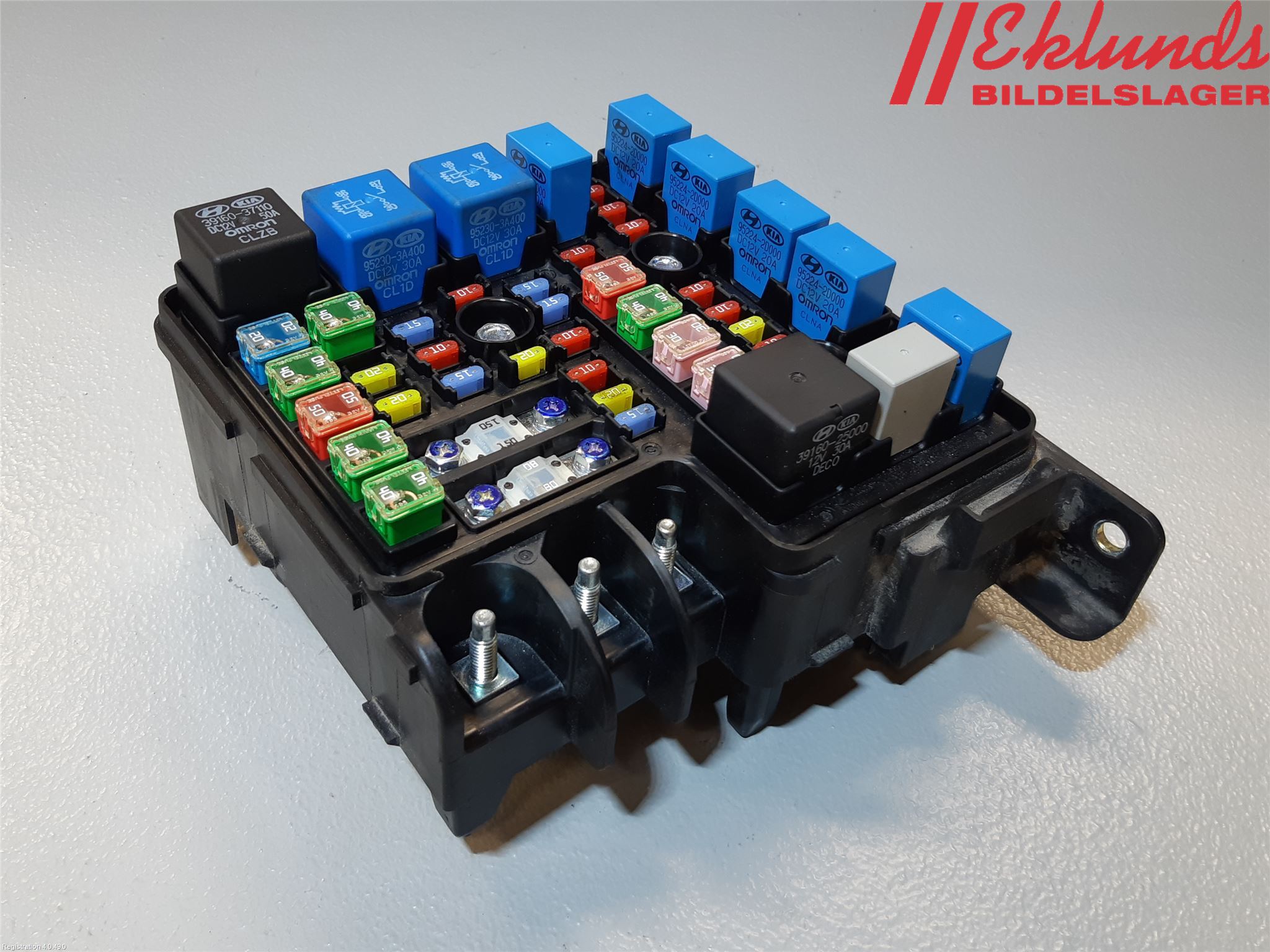 Kia CEED 06-12 Säkringsdosa-Elcentral