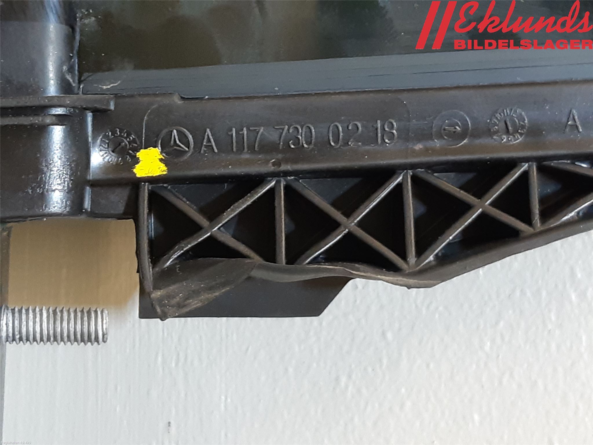 Mercedes-Benz MB CLA-KLASS (C117/X117) 13-19 Dörruta Bak Lilla Hö