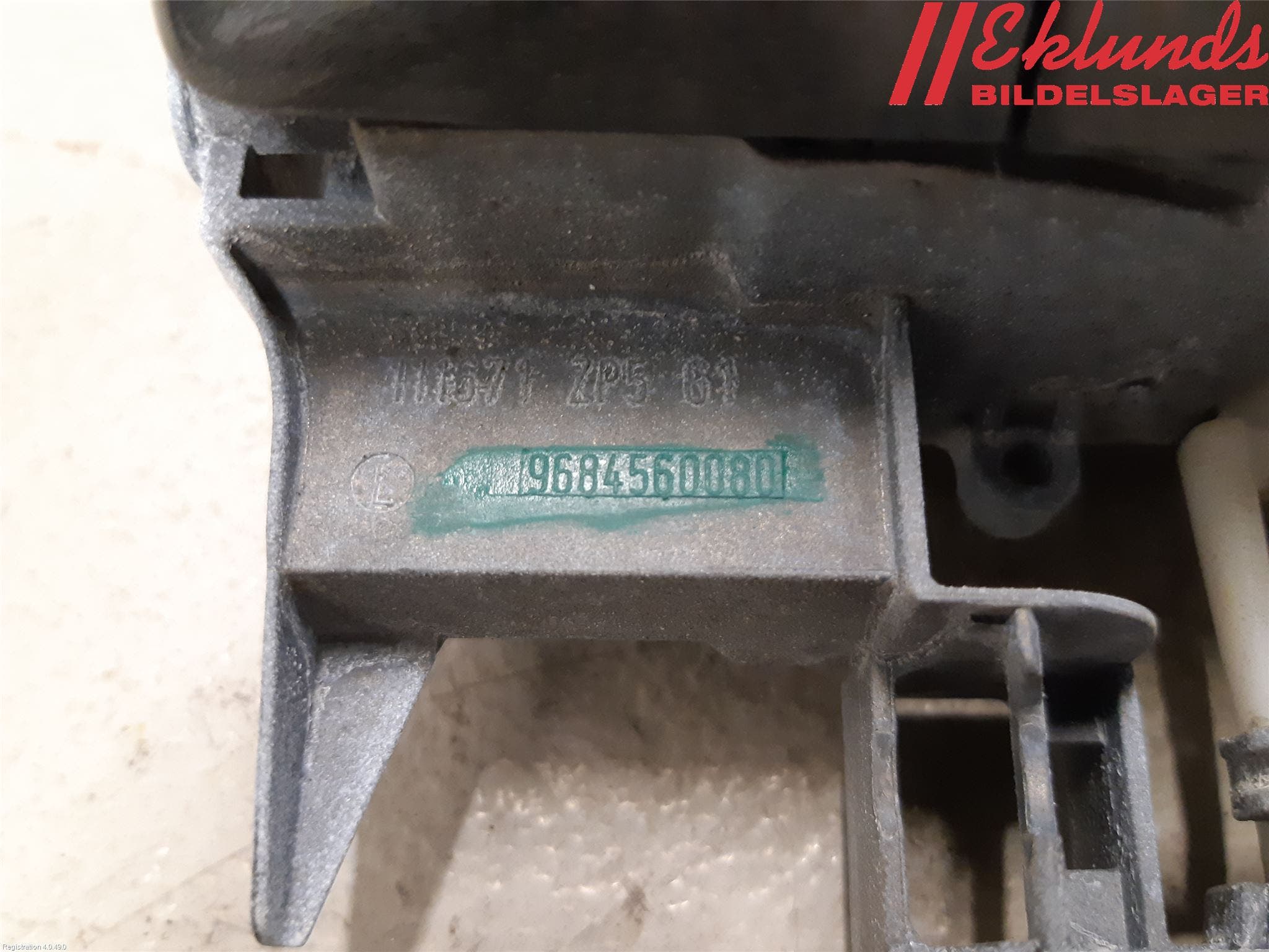 Peugeot 5008 10-16 Dörrhandtag Yttre Vä