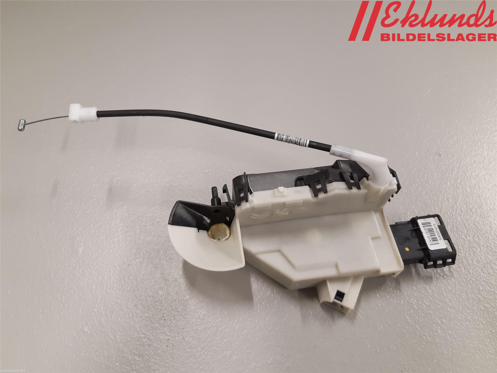 Peugeot PARTNER 16-18 Låskista-Dörrlås