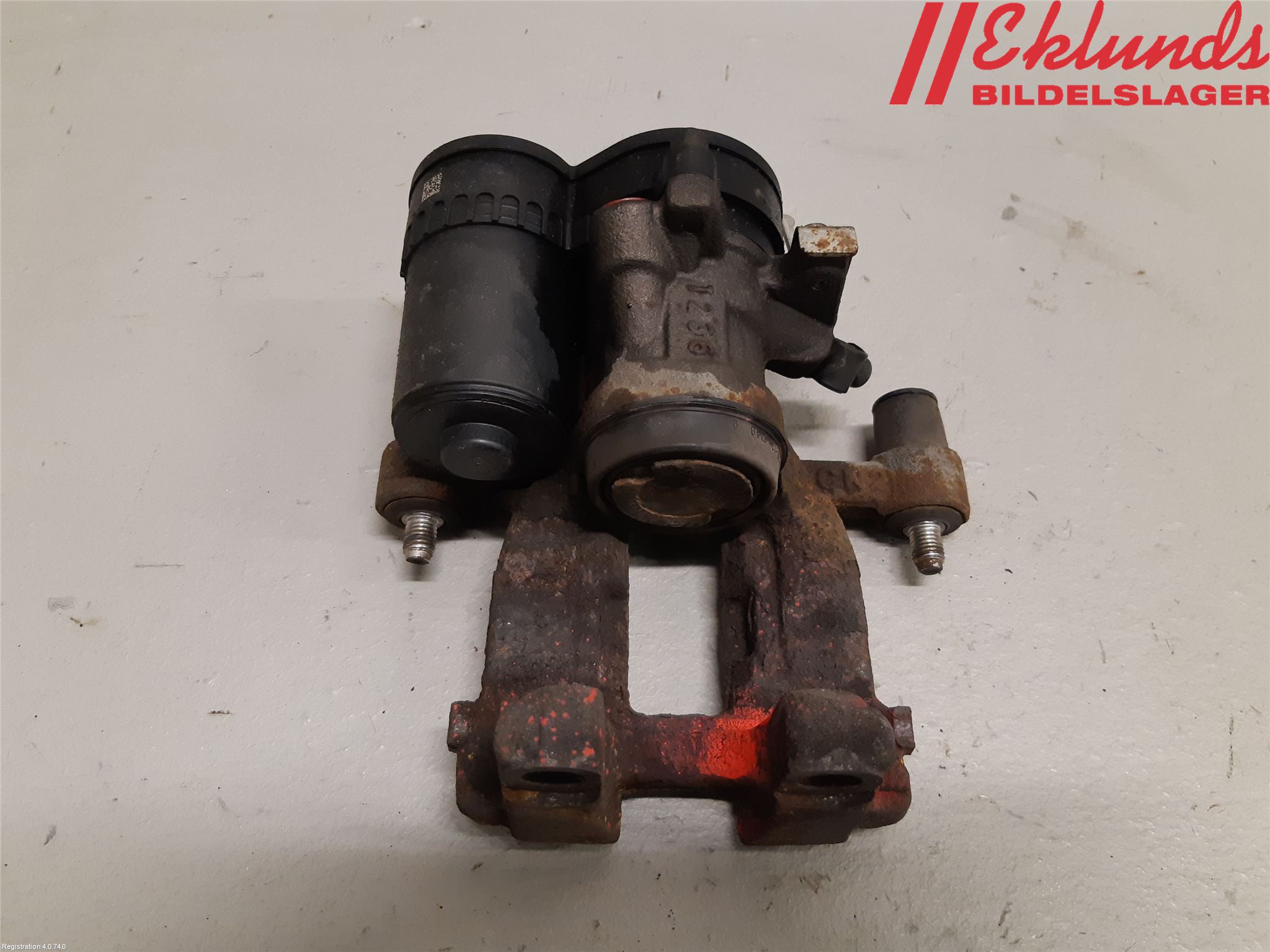 BMW X1 F48 15-22 Bromsok Bak Vänster