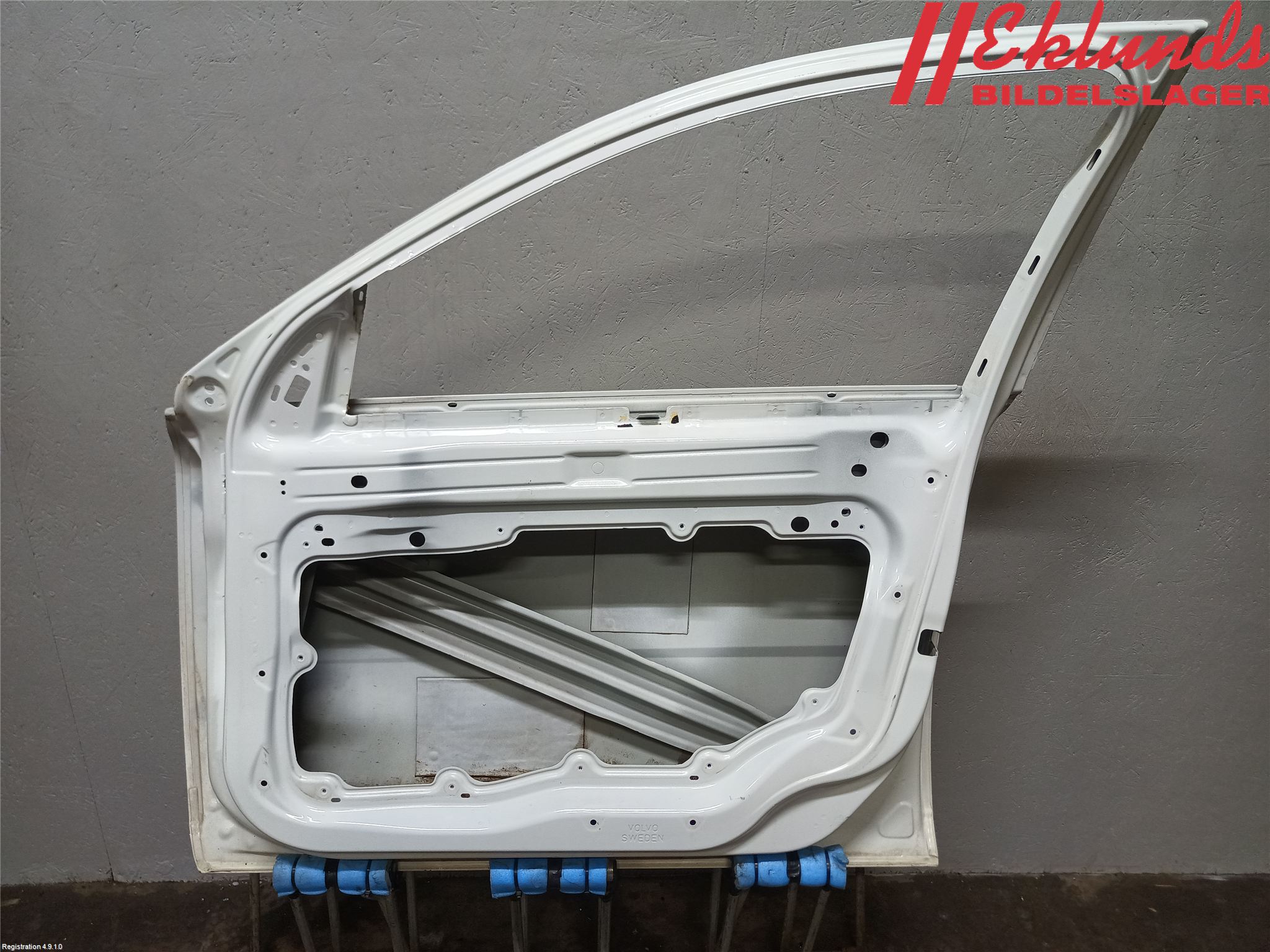 Volvo V70 08-13 Dörr Fram Höger