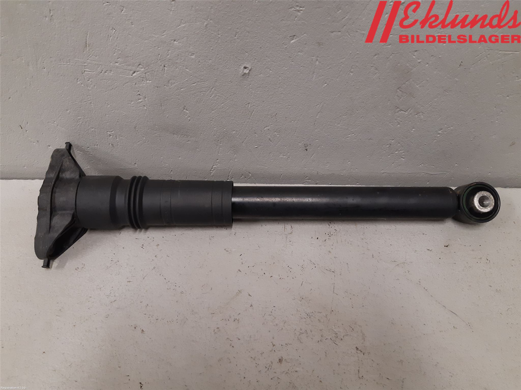 Peugeot 2008/E-2008 20- Stötdämpare Bak