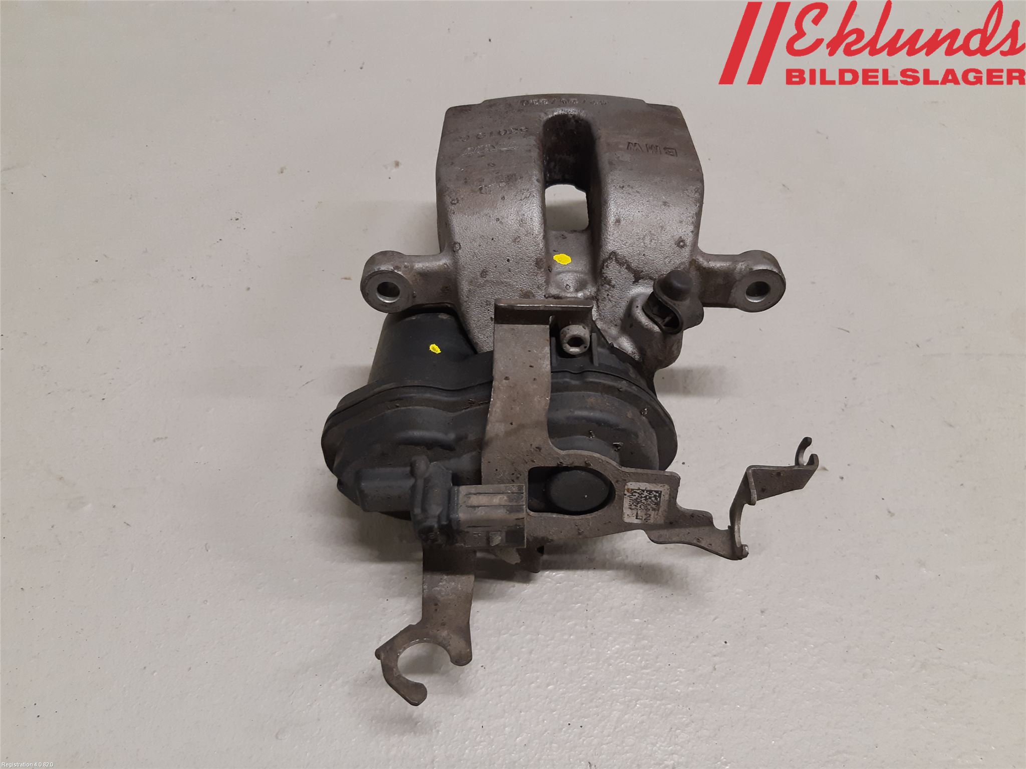 BMW 5 G30/G31/F90 17-23 Bromsok Bak Vänster
