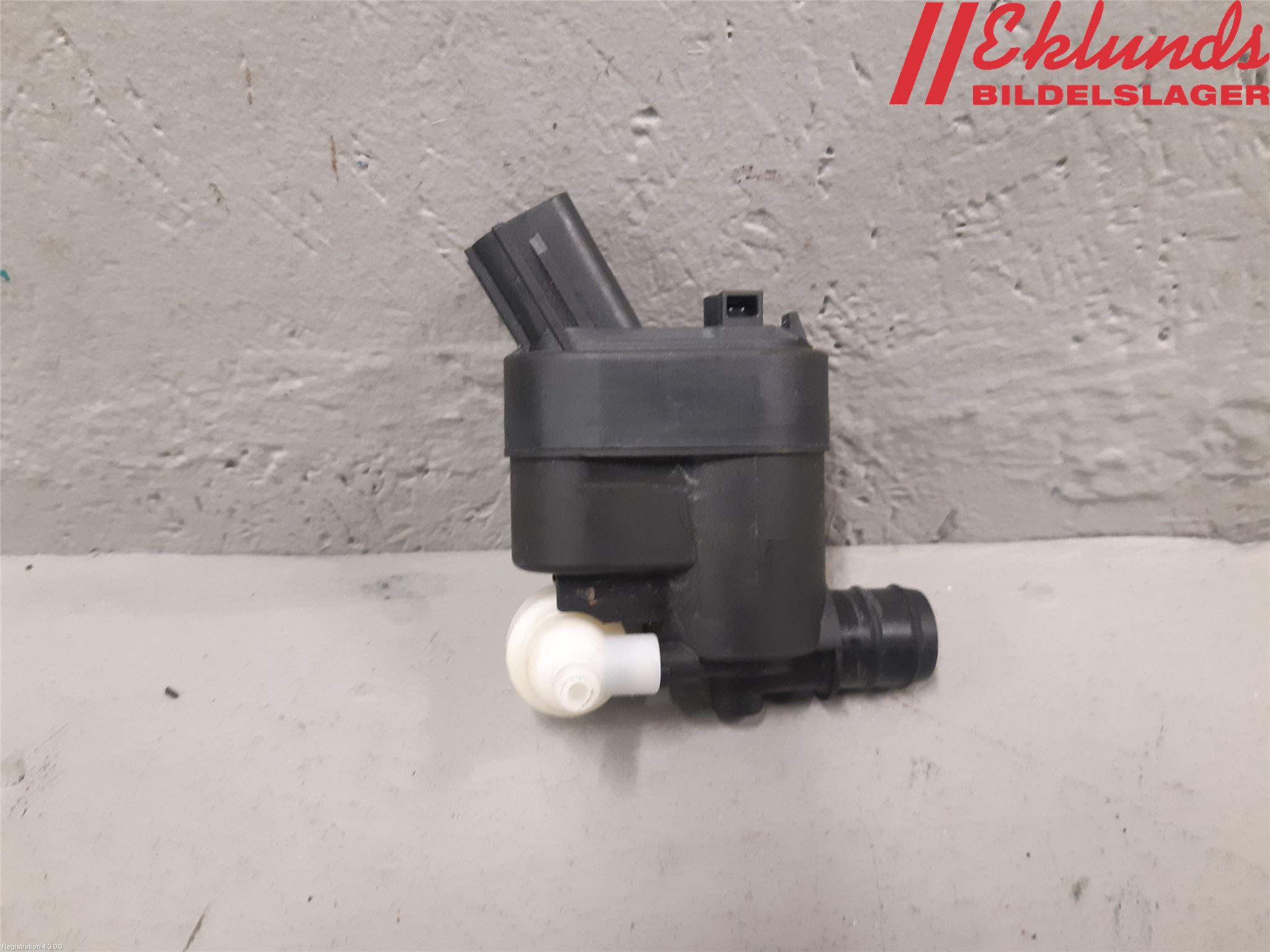 Hyundai i20 BC 21- Spolarpump Vindruta