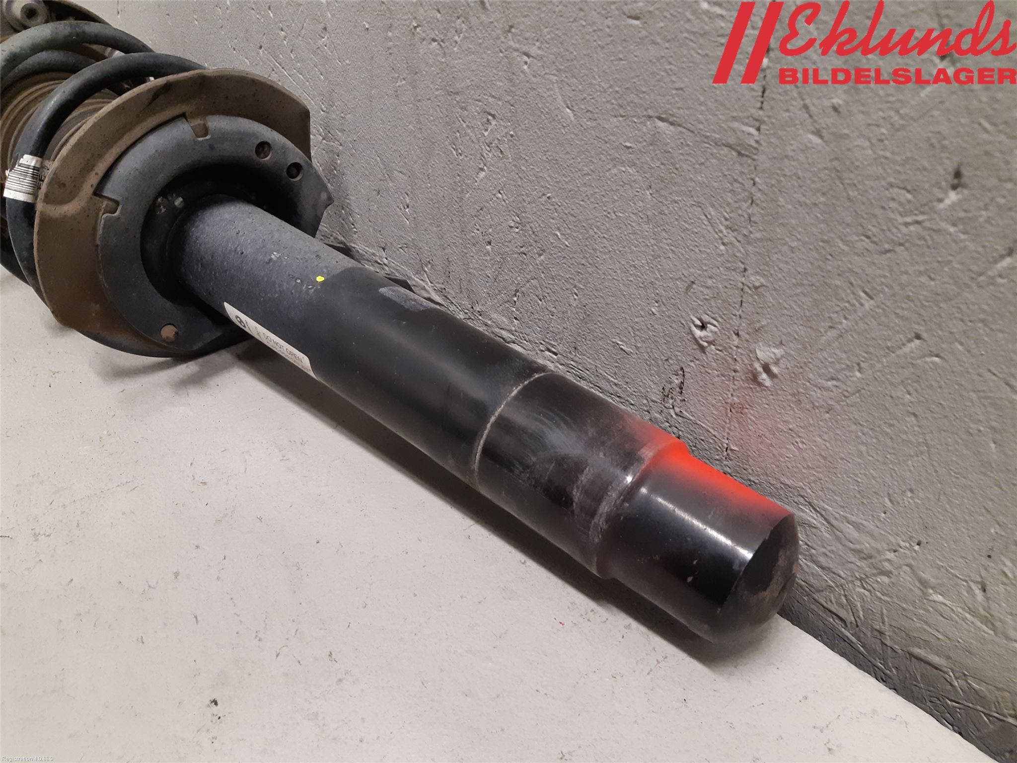 BMW 2 F22/F23/F87 Coupé/Cab 13-21 Fjäderben Fram Vänster