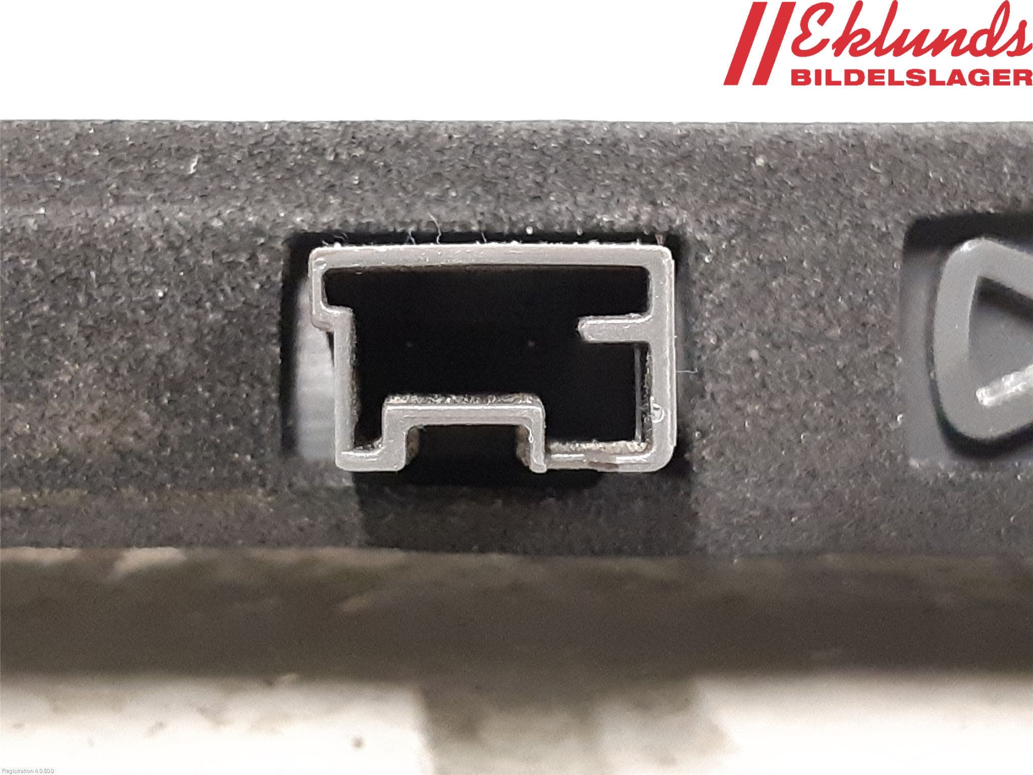 Peugeot 308 14-21 Bromsljus Bakruta