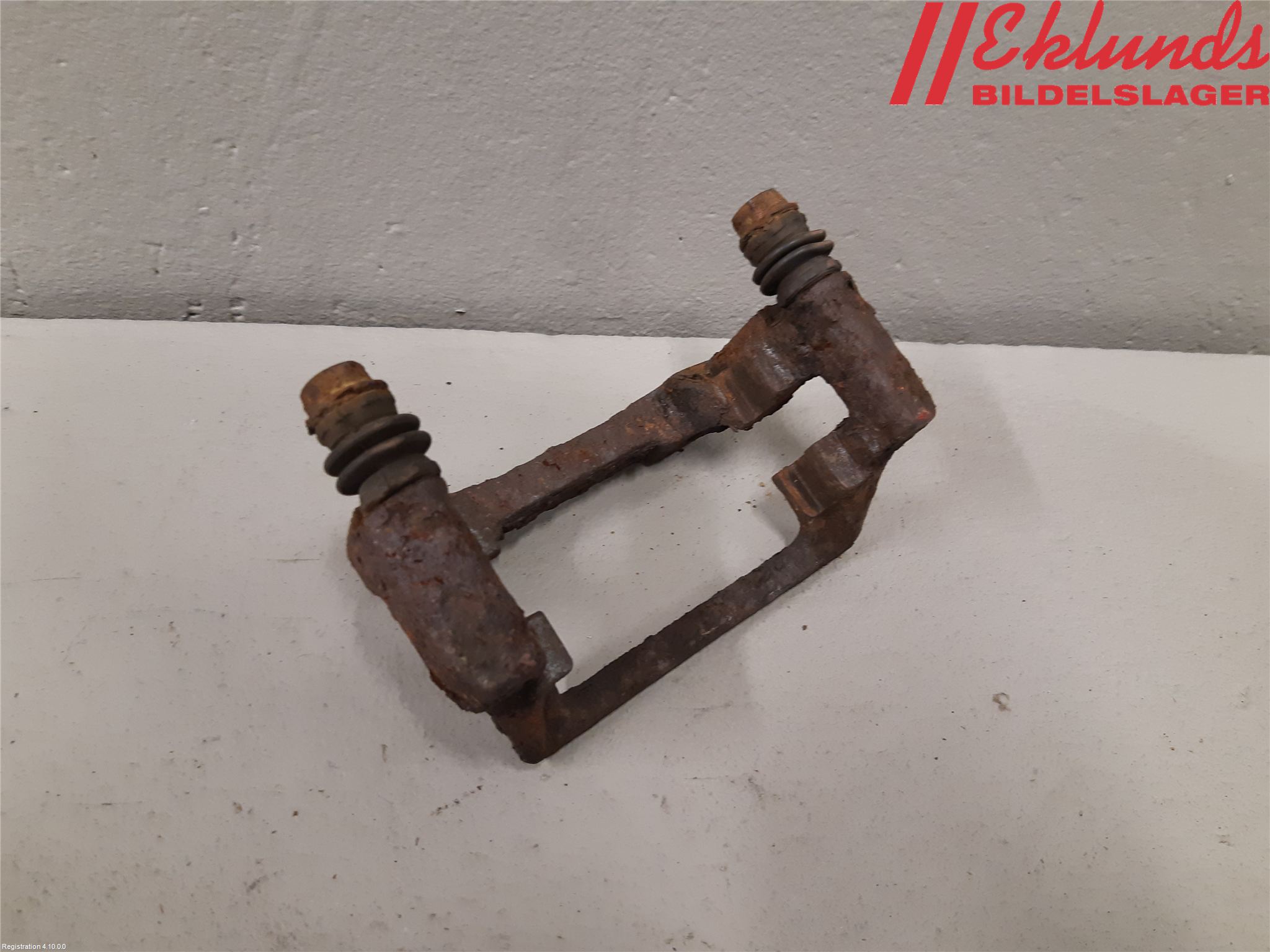 Volvo V70 08-13 Bromsokshållare