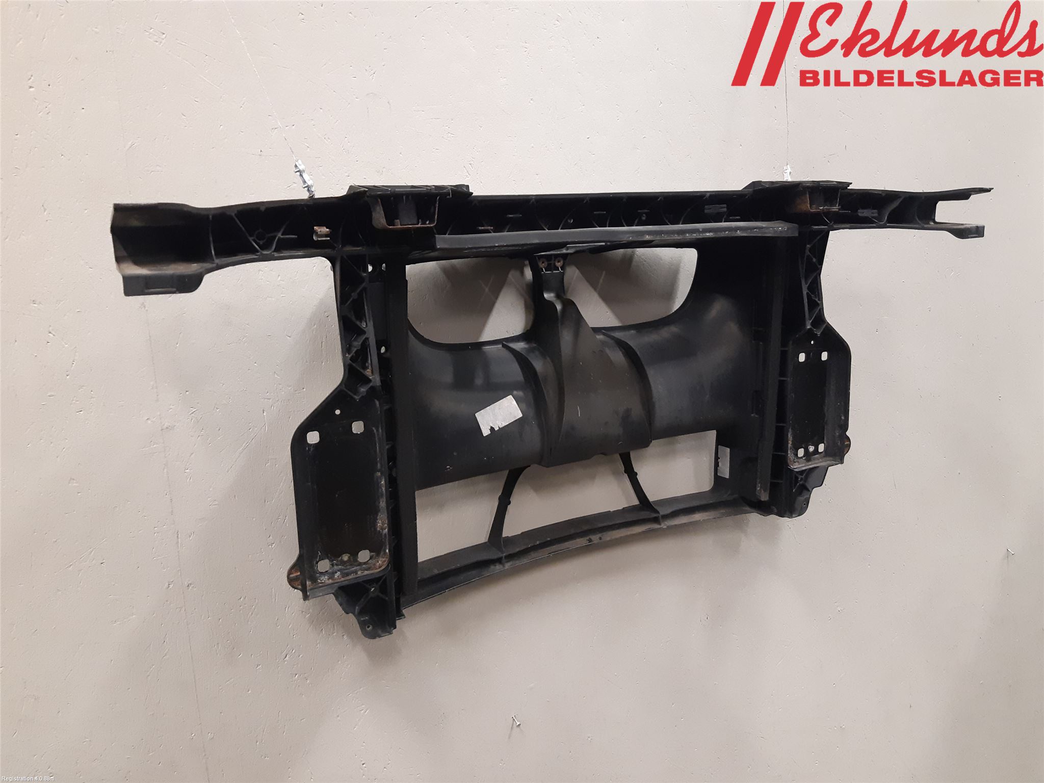 BMW 1 E87/81 5D/3D 03-11 Frontplåt