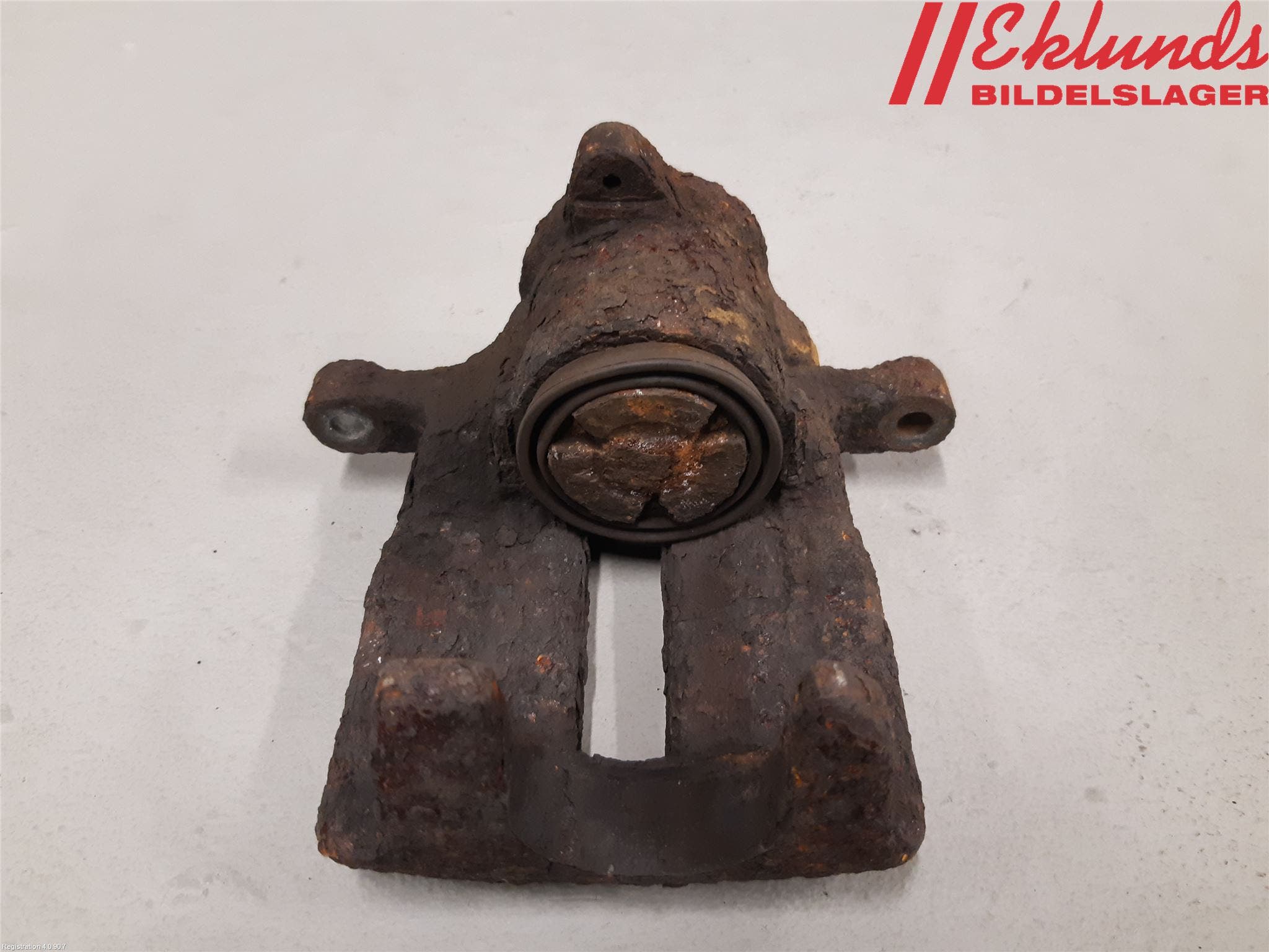 Volvo V70 14-16 Bromsok Bak Vänster