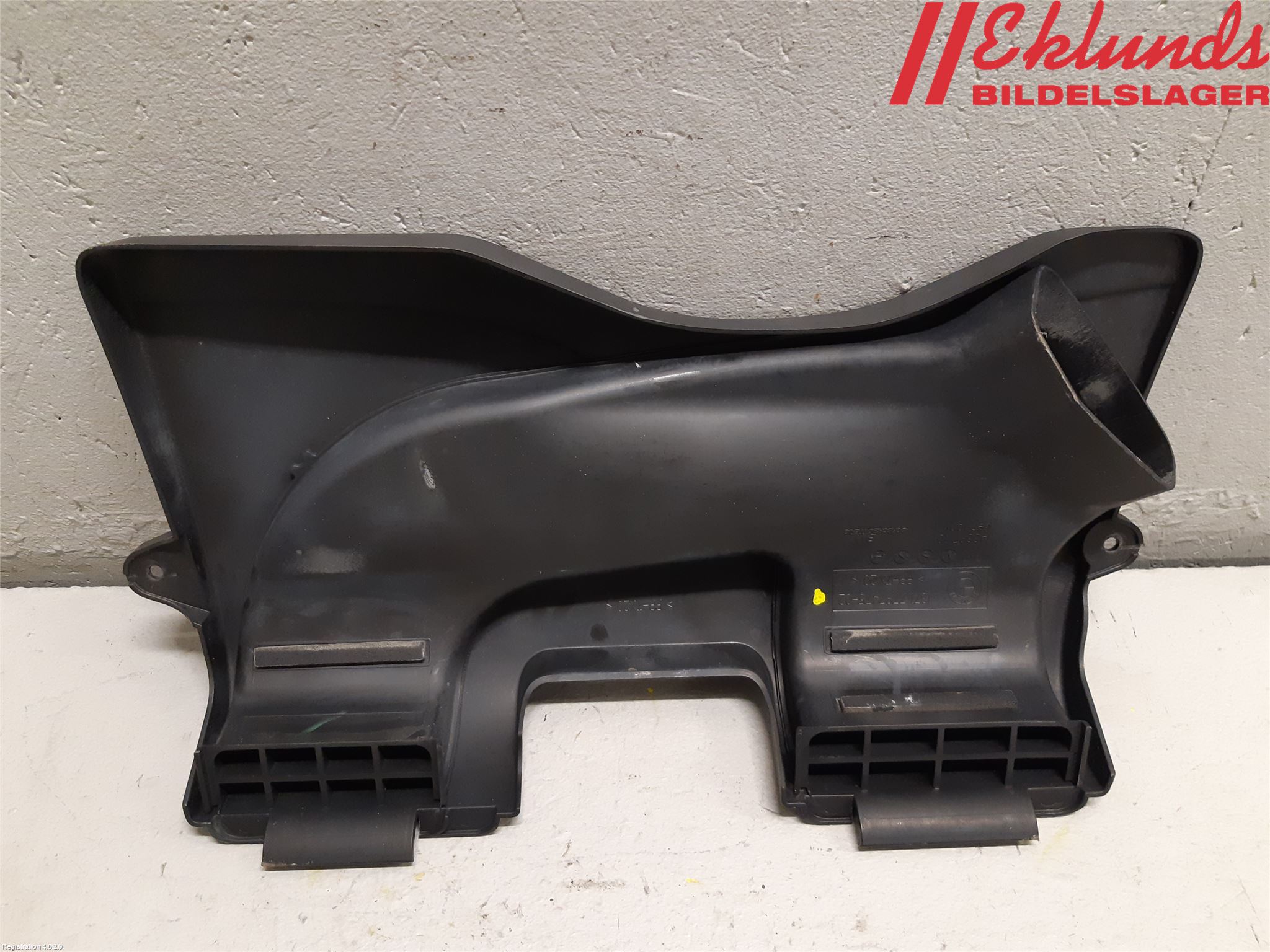 BMW 1 E87/81 5D/3D 03-11 Deflektor Plåt-Plast Kylning