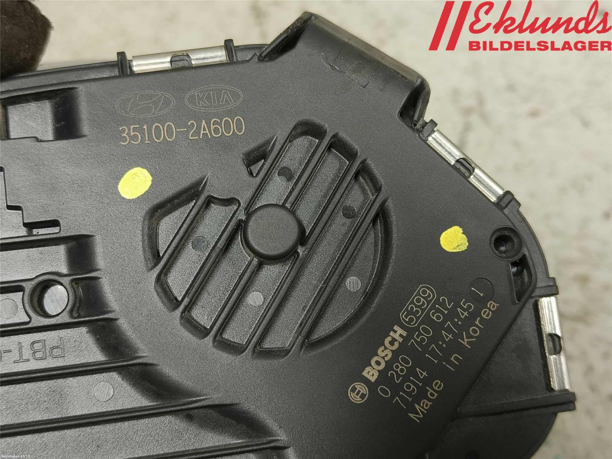 Kia SOUL 09- Injspjällhus