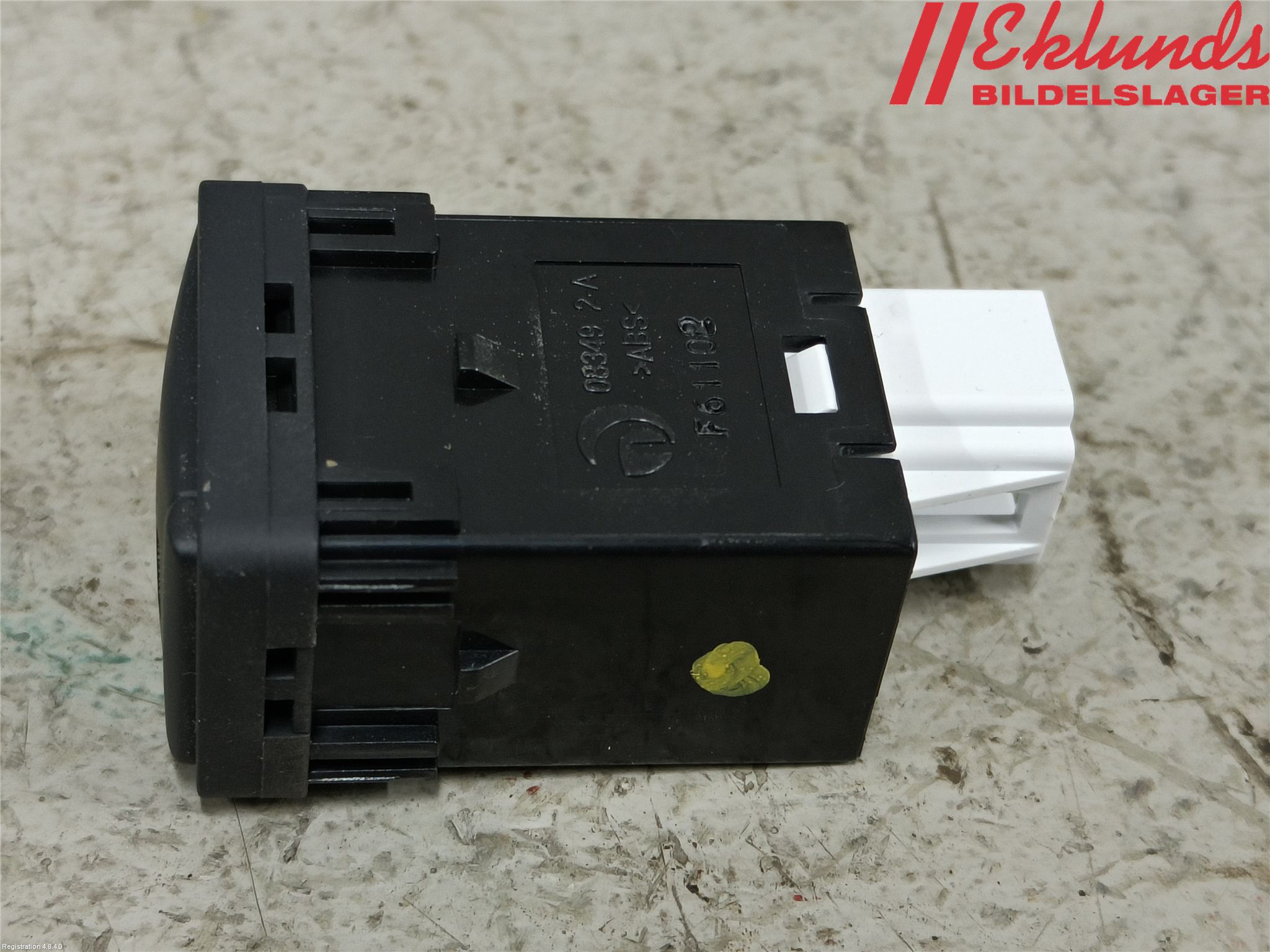 Nissan MICRA 17- Strömställare Övrigt