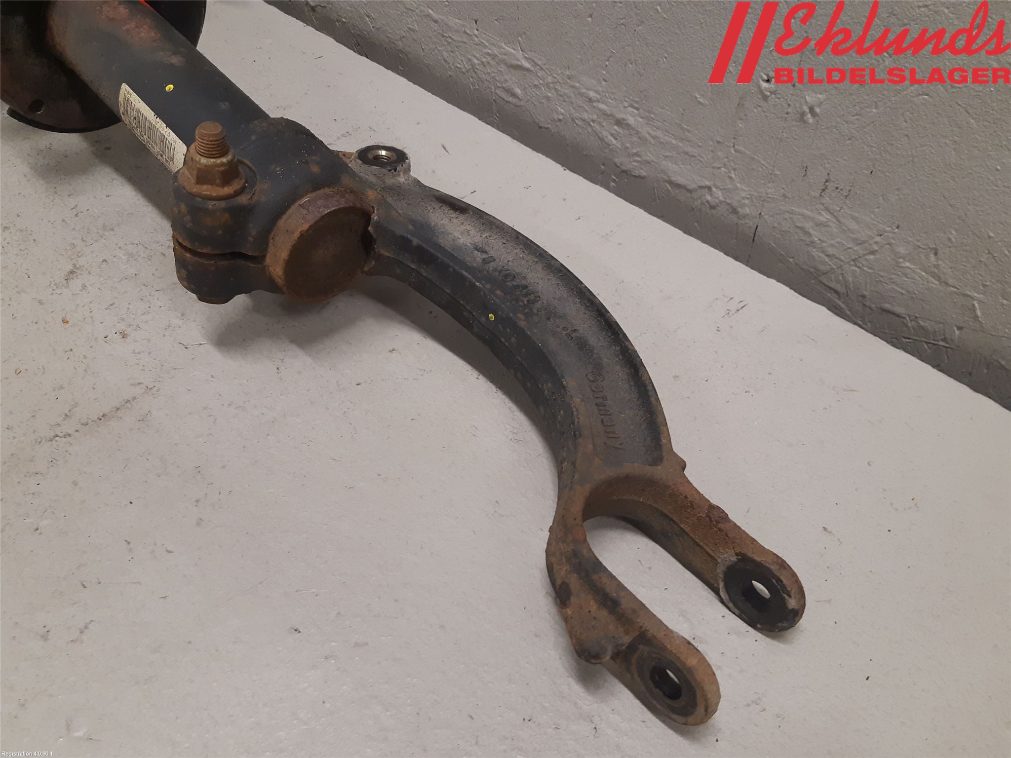 Audi Q5 09-16 Fjäderben Fram Vänster