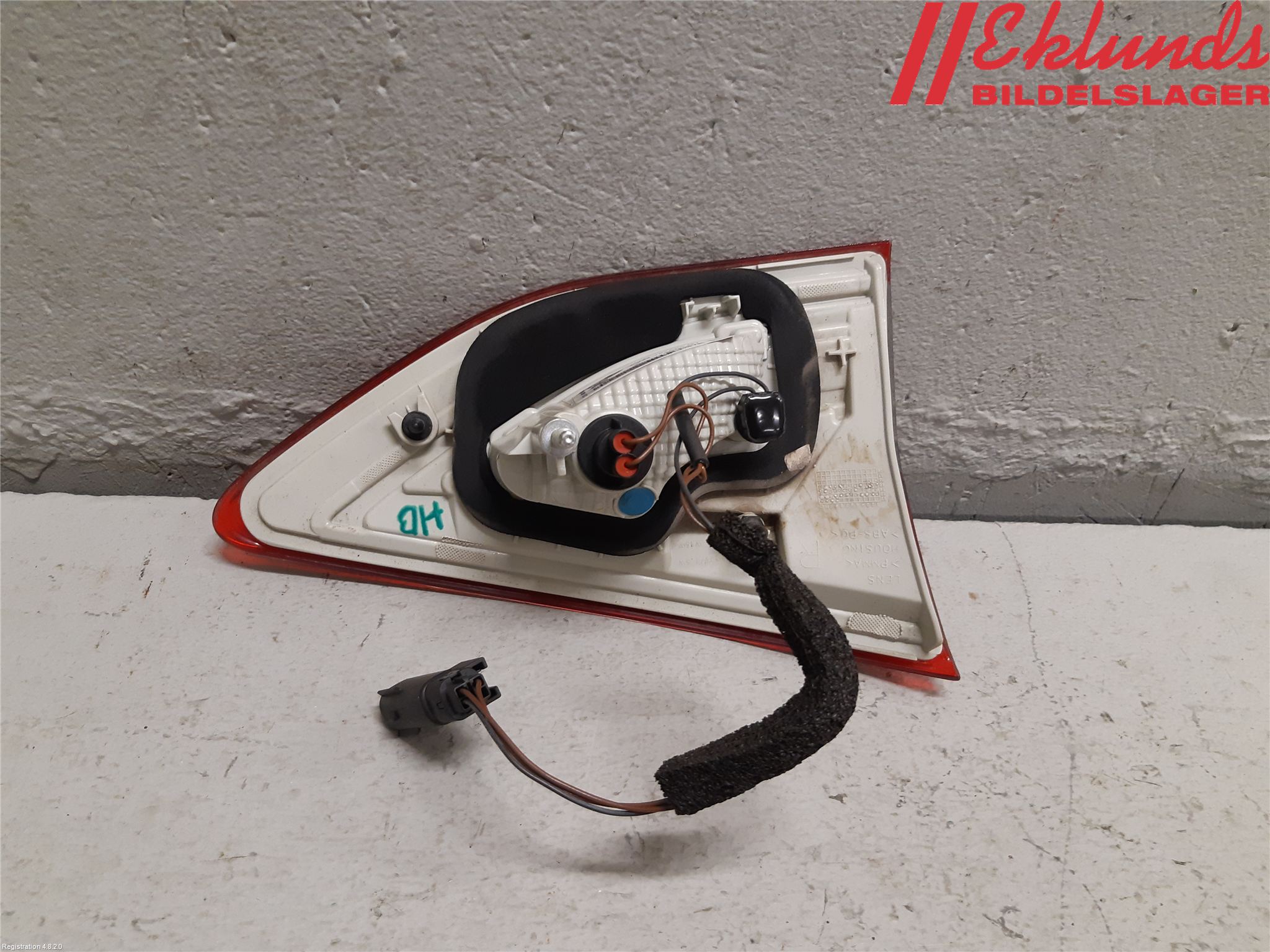 Ford KUGA 13-16 Bakljus Lucka Hö