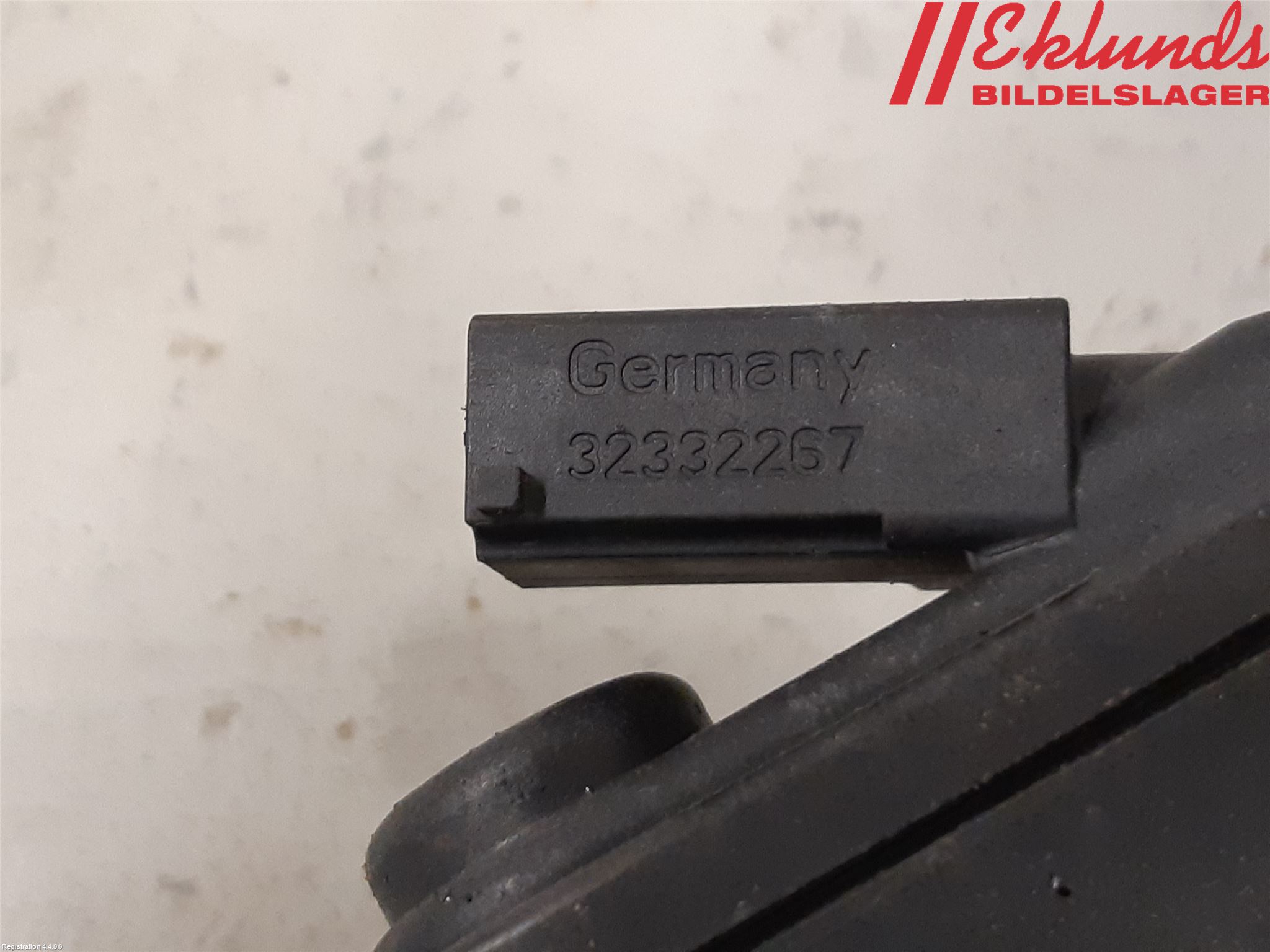 Volkswagen VW PASSAT 11-14 Bromsok Bak Höger