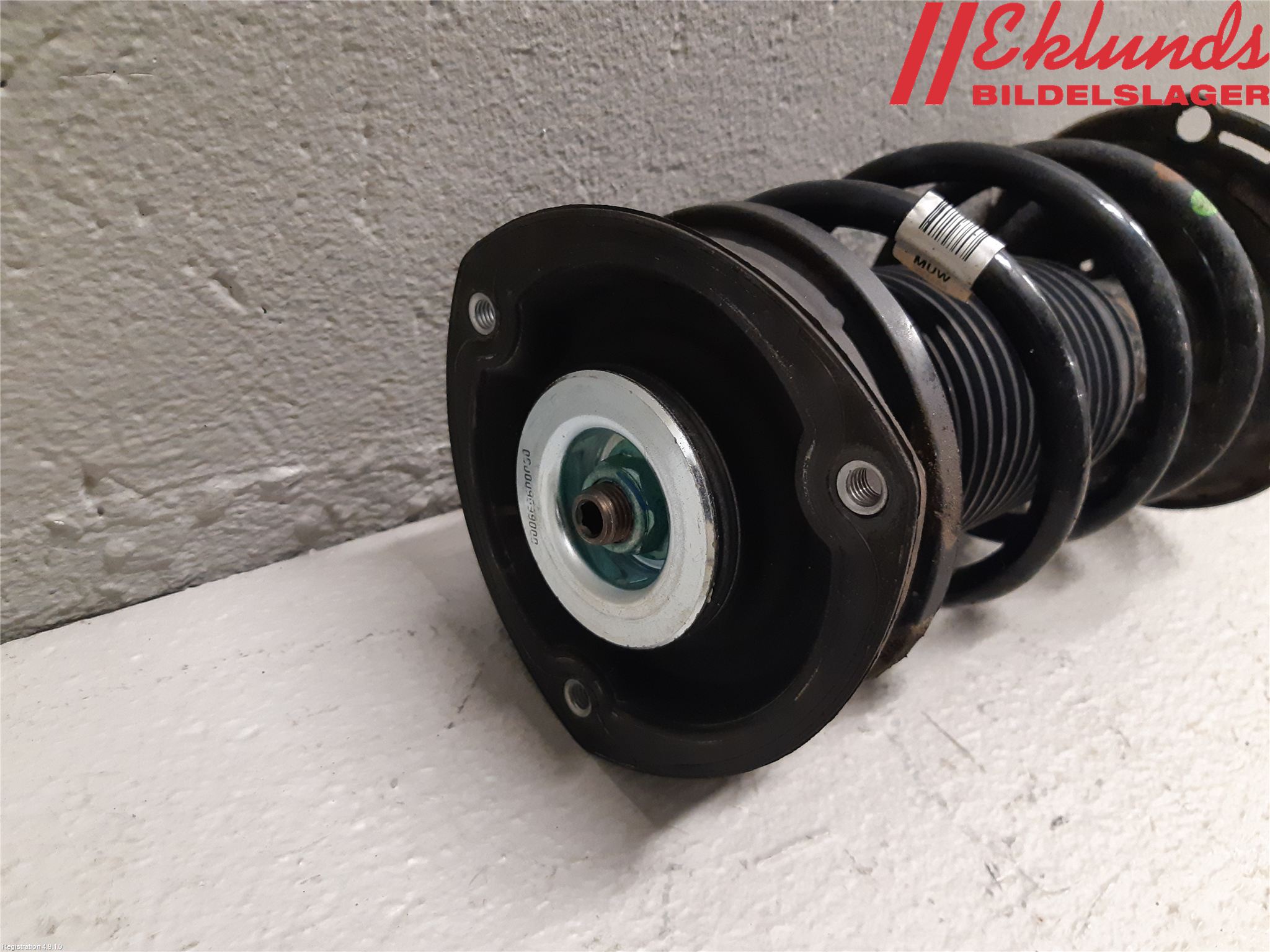 Volkswagen VW GOLF / E-GOLF VII 13-20 Fjäderben Fram Vänster