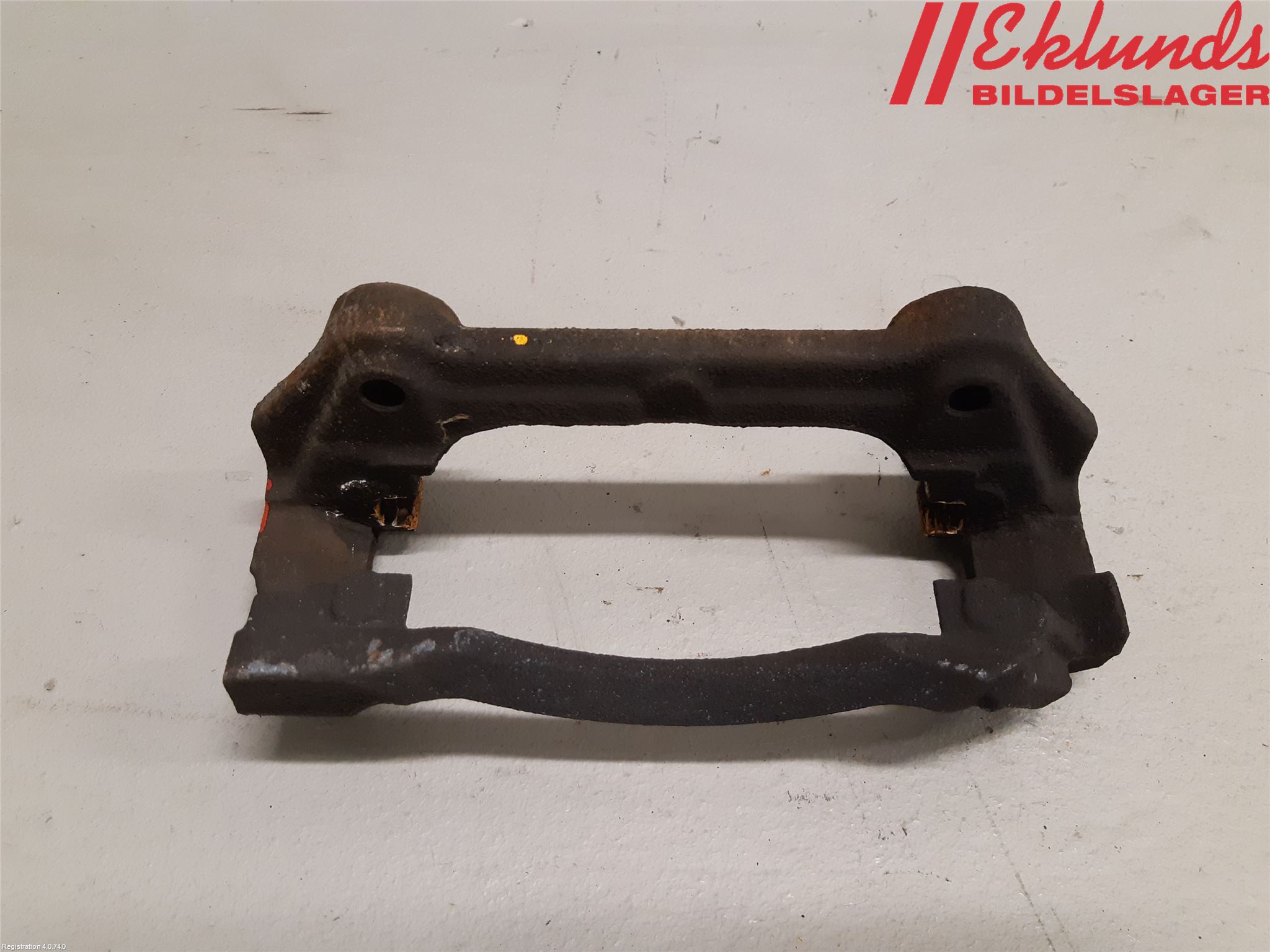 Renault TRAFIC/E-TECH 15- Bromsokshållare