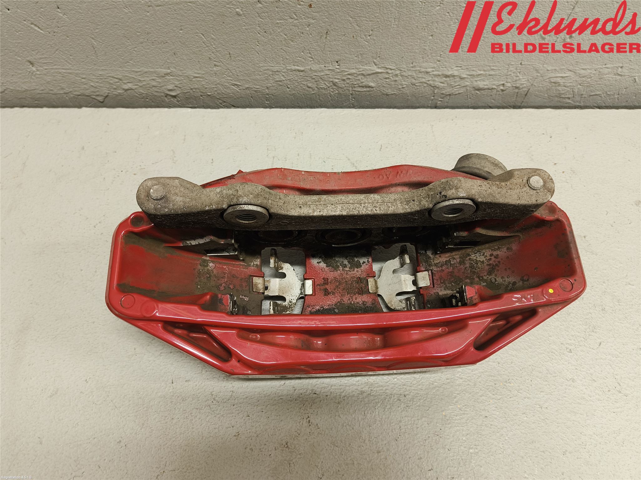 Audi A6 F2/C8 19- Bromsok Fram Höger