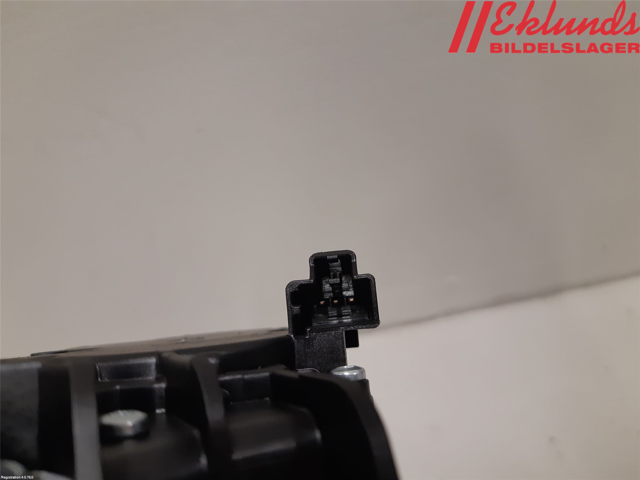 Volvo V90 17->> Torkarmotor Baklucka