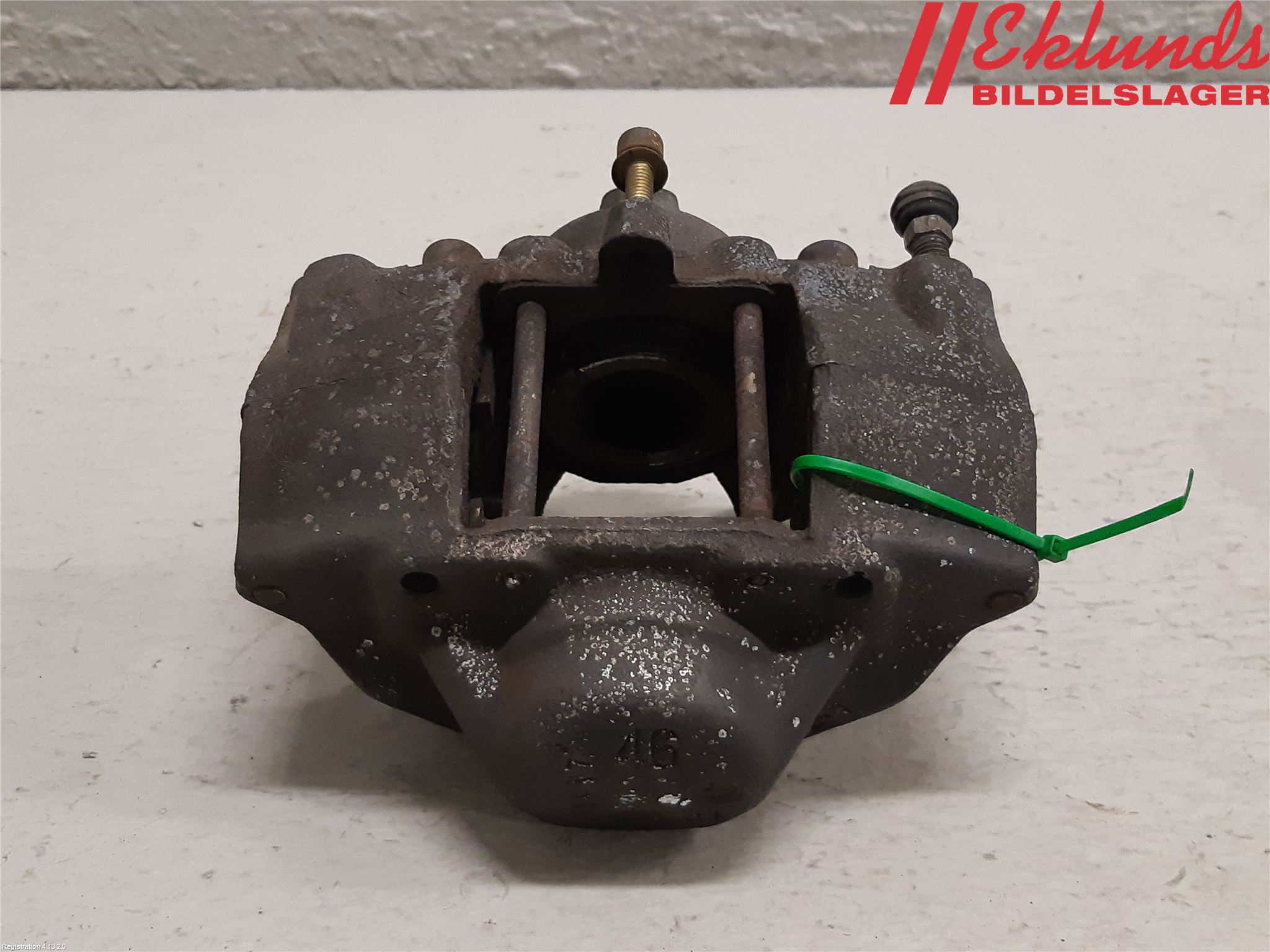 Mercedes-Benz MB E-KLASS (W210) 96-03 Bromsok Bak Höger