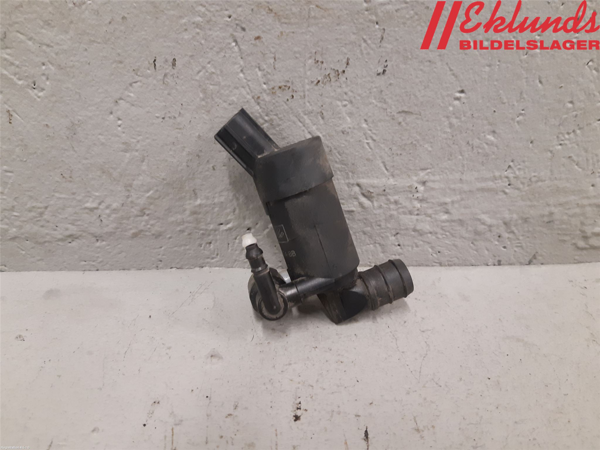 Ford FOCUS 11-14 Spolarpump Vindruta
