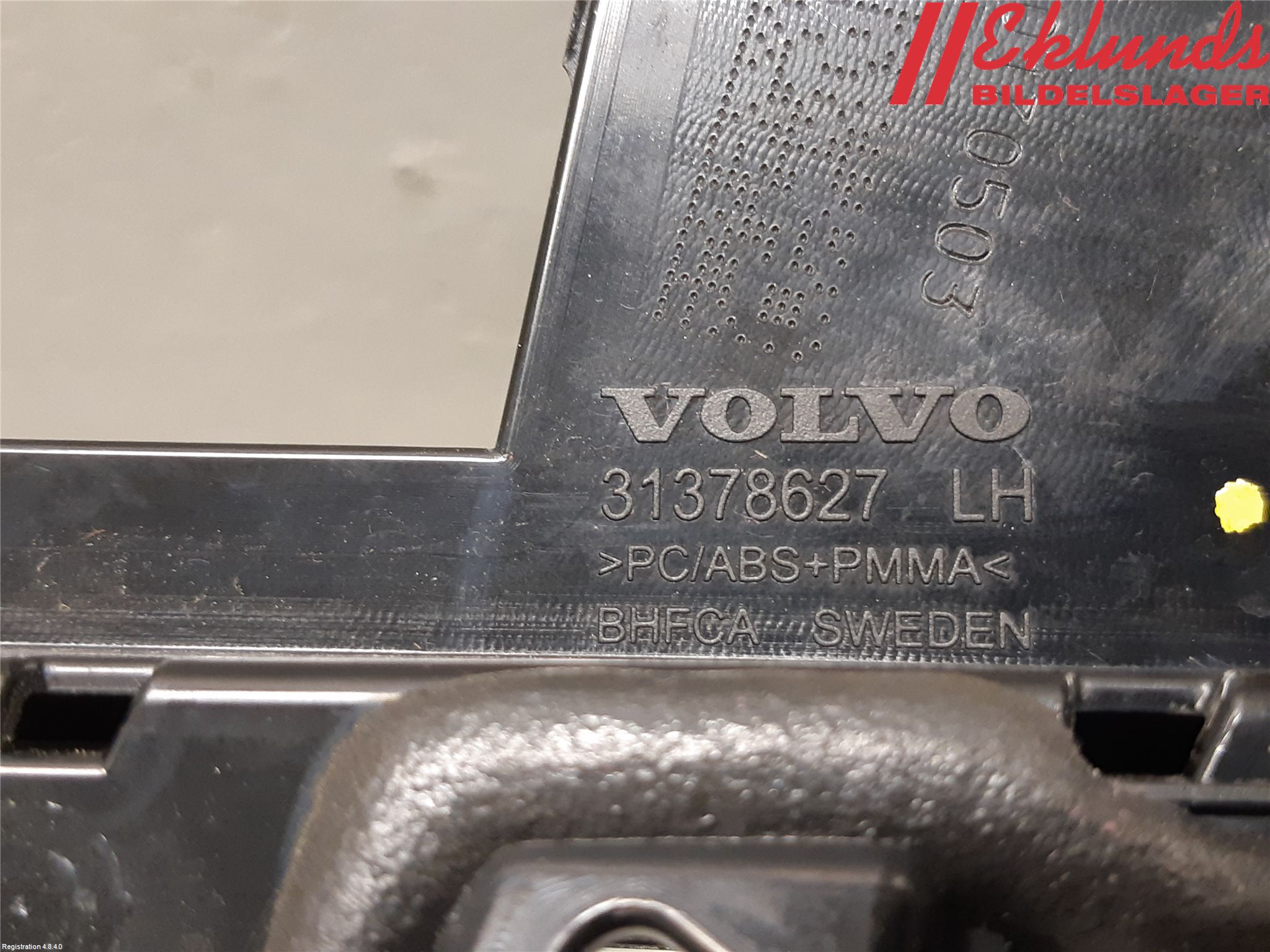Volvo V90 CROSS COUNTRY 17->> Dörr Dekorlist Bak Vä