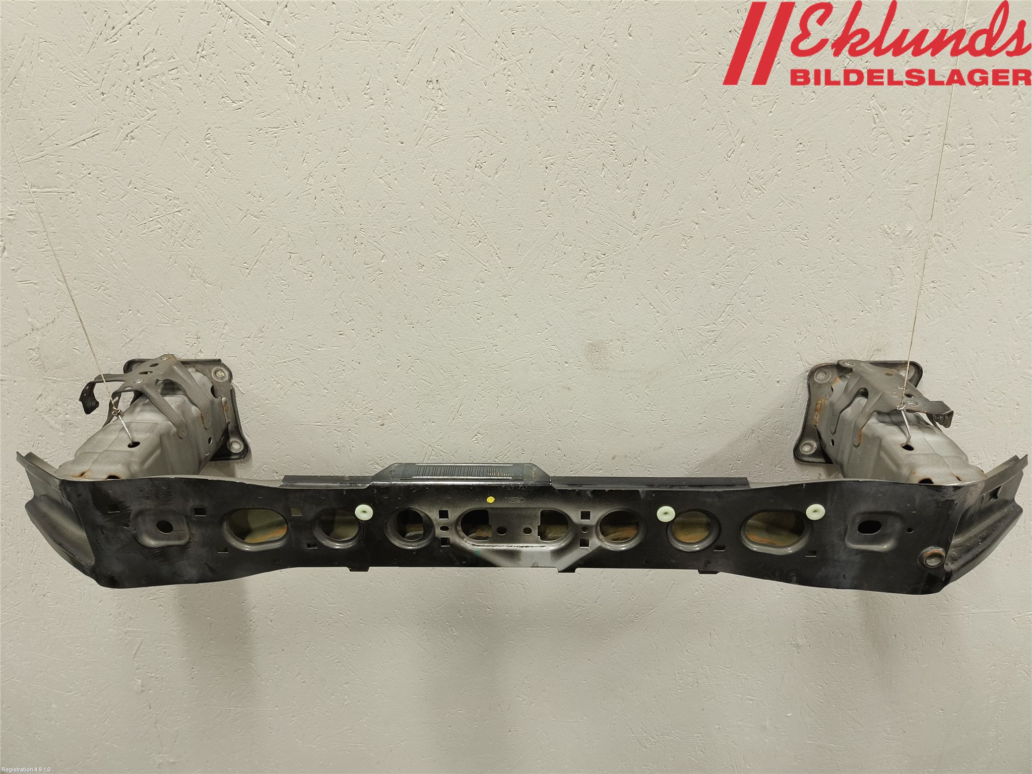 Ford FOCUS 15-18 Stötfångarbalk Fram