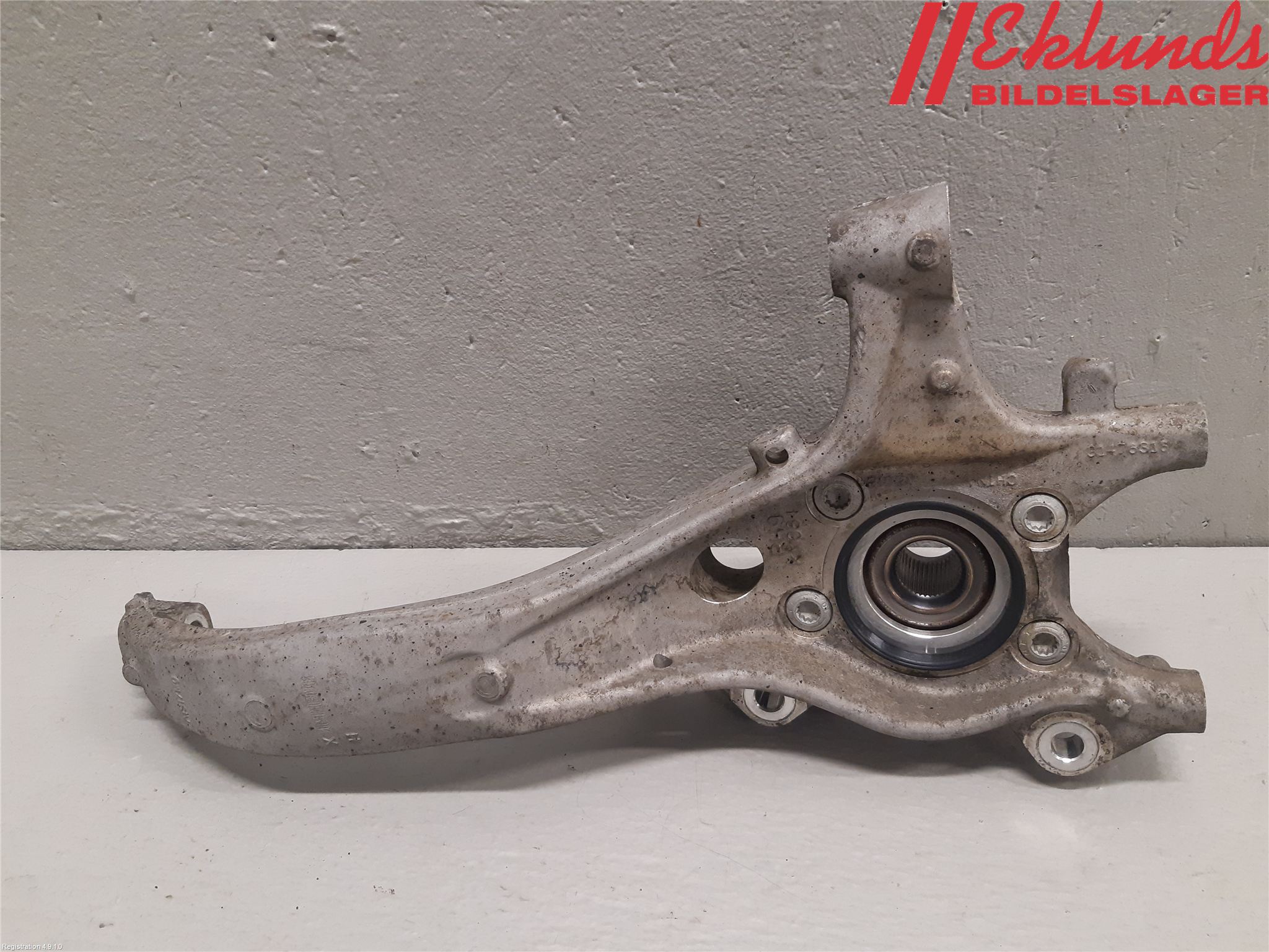 Volvo V60 19- Styrspindel Lagerhus Hö