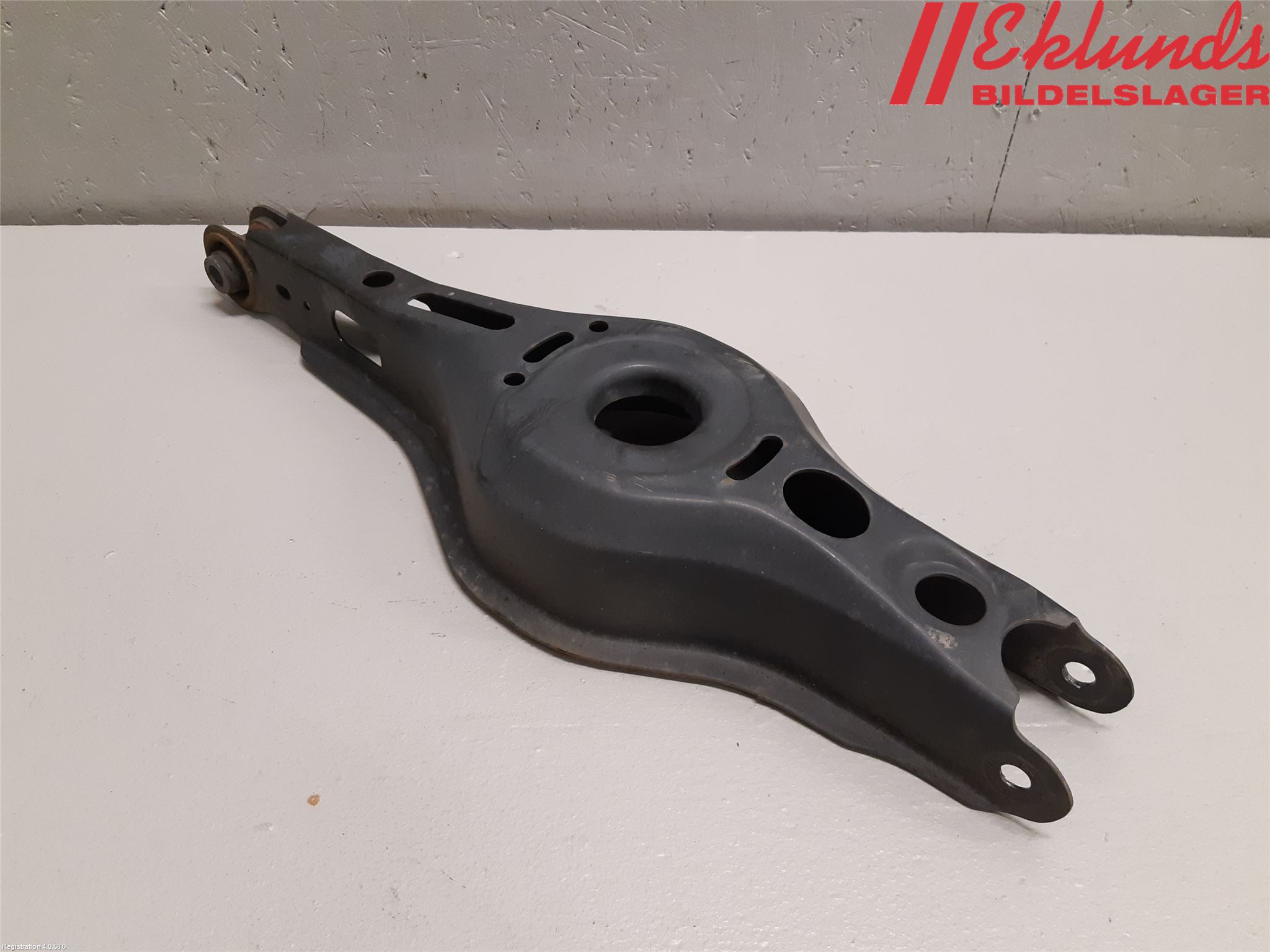 Toyota COROLLA 19- Bärarm Bak Höger