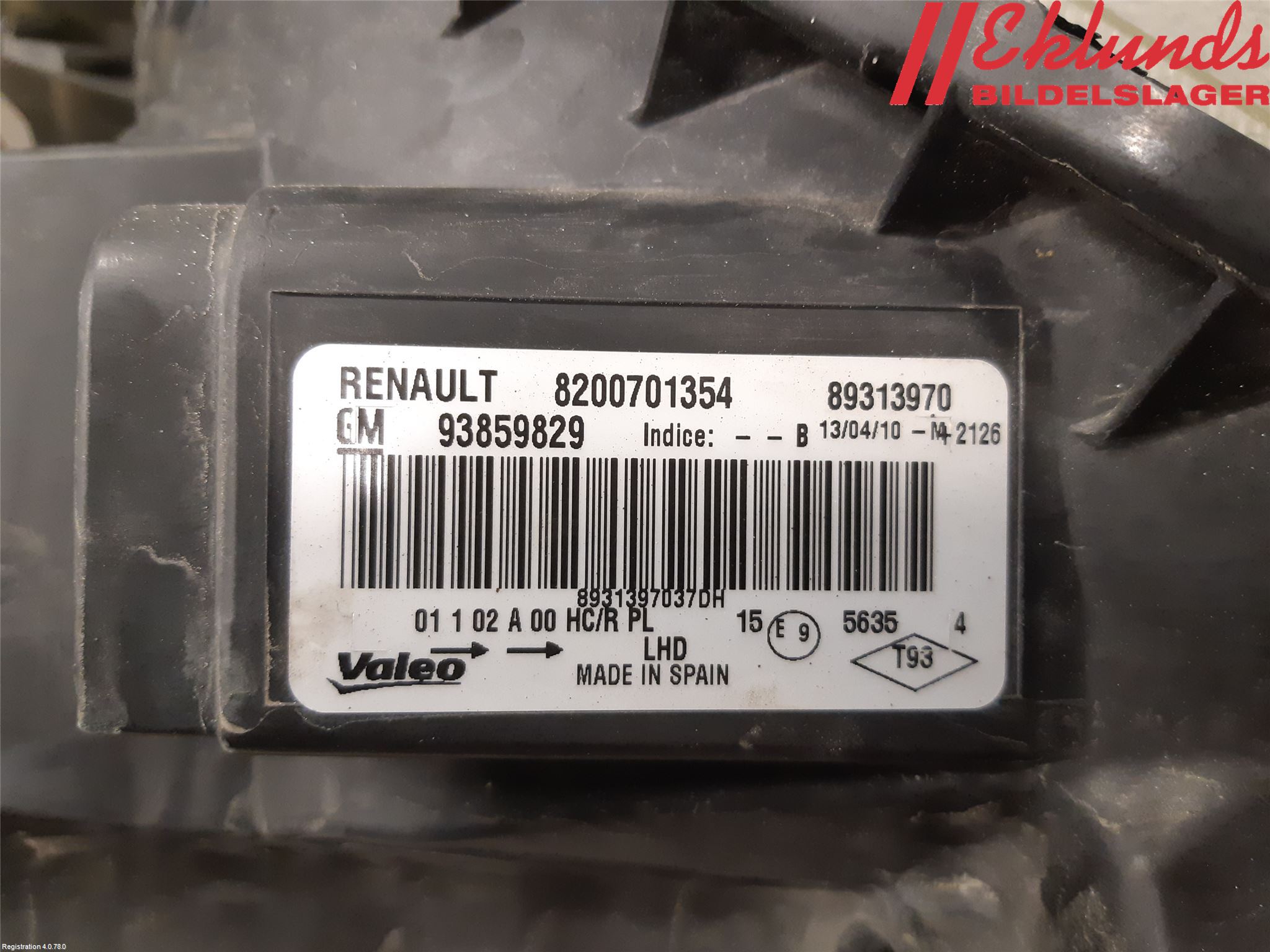 Opel VIVARO 01-14 Strålkastare Vänster