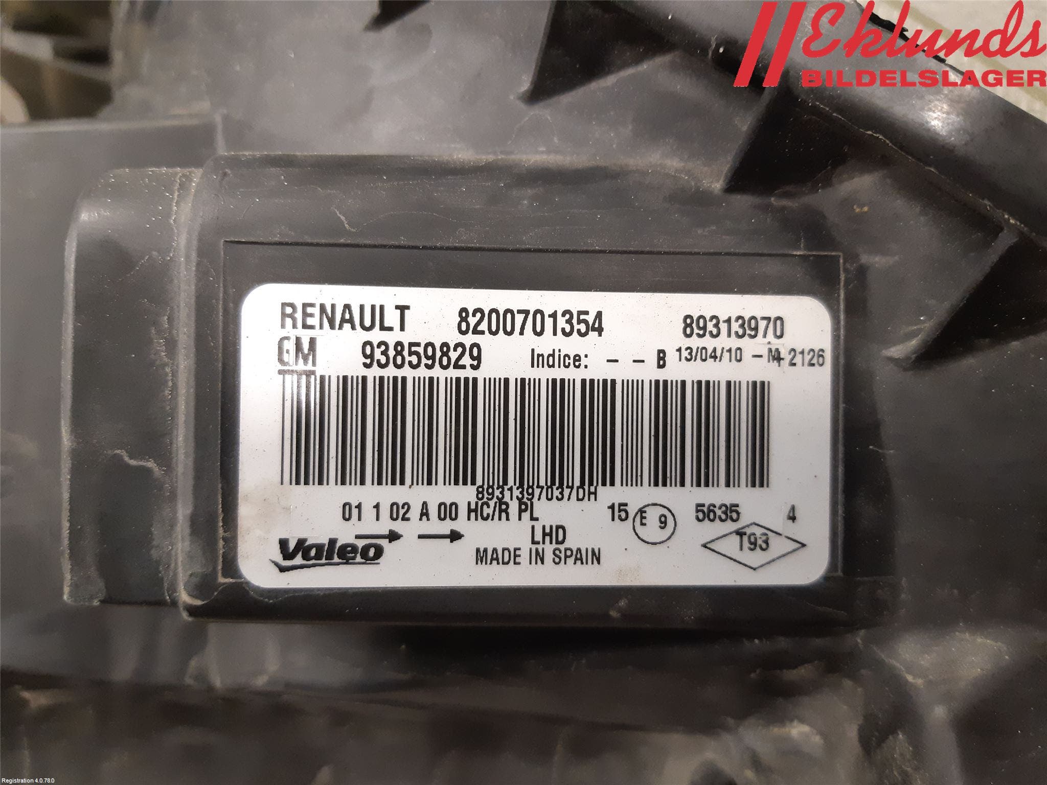 Opel VIVARO 01-14 Strålkastare Vänster