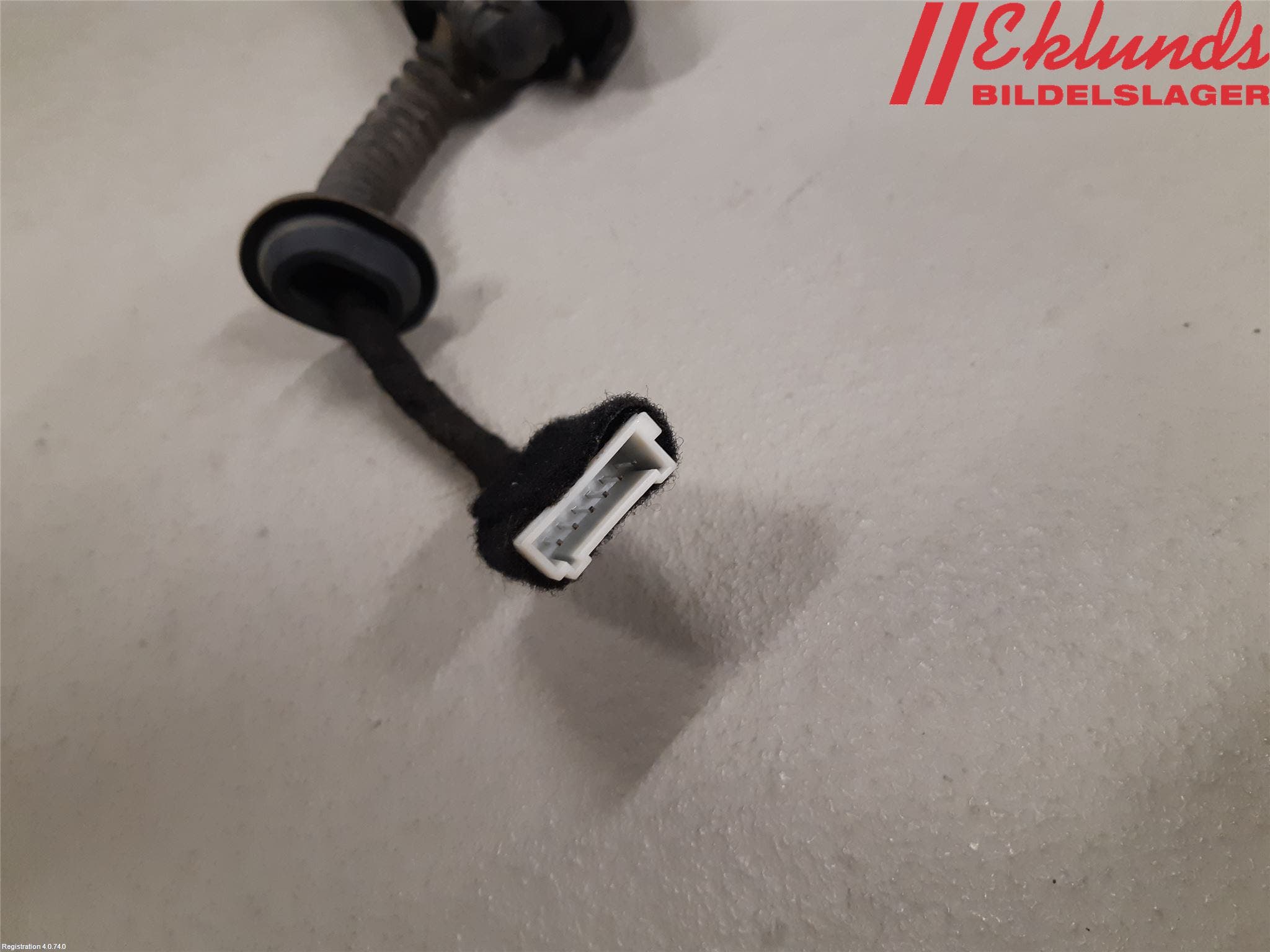 BMW 2 F45 Active Tourer 14-21 Bakluckeöppnare Automatisk