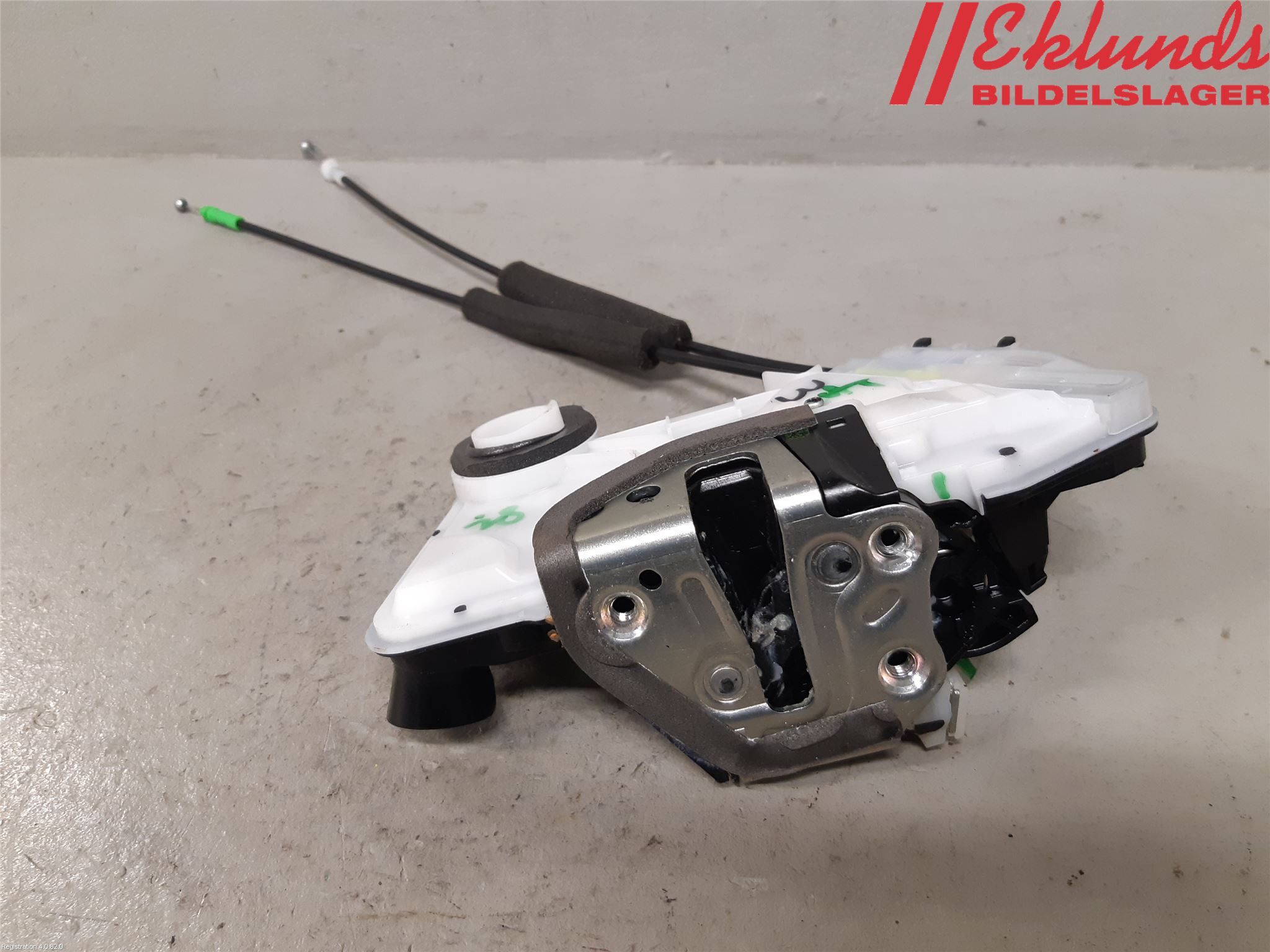 Toyota COROLLA 19- Låskista-Dörrlås