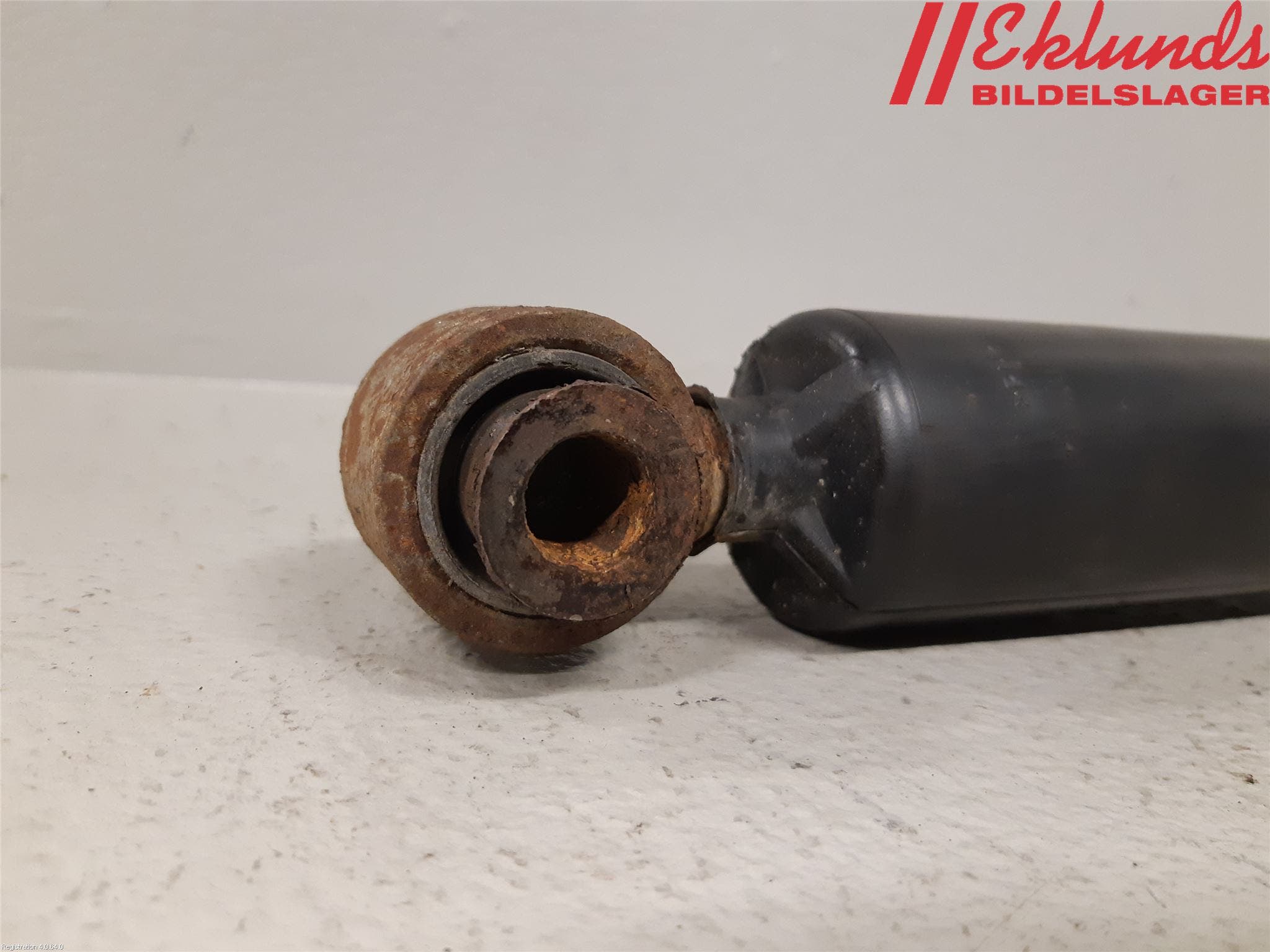 Peugeot PARTNER 08-15 Stötdämpare Bak