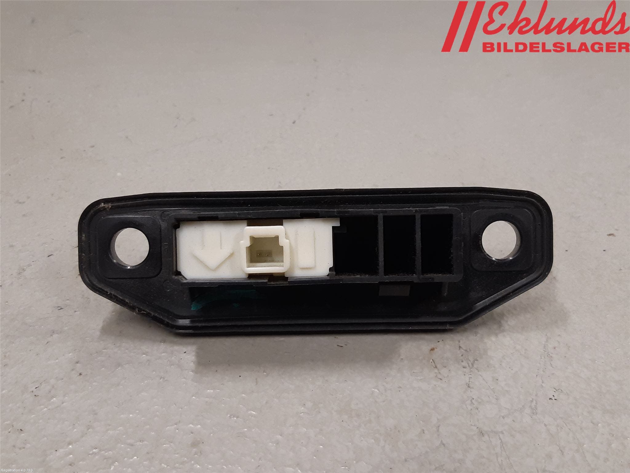 Toyota AURIS 13-19 Bakluckehandtag