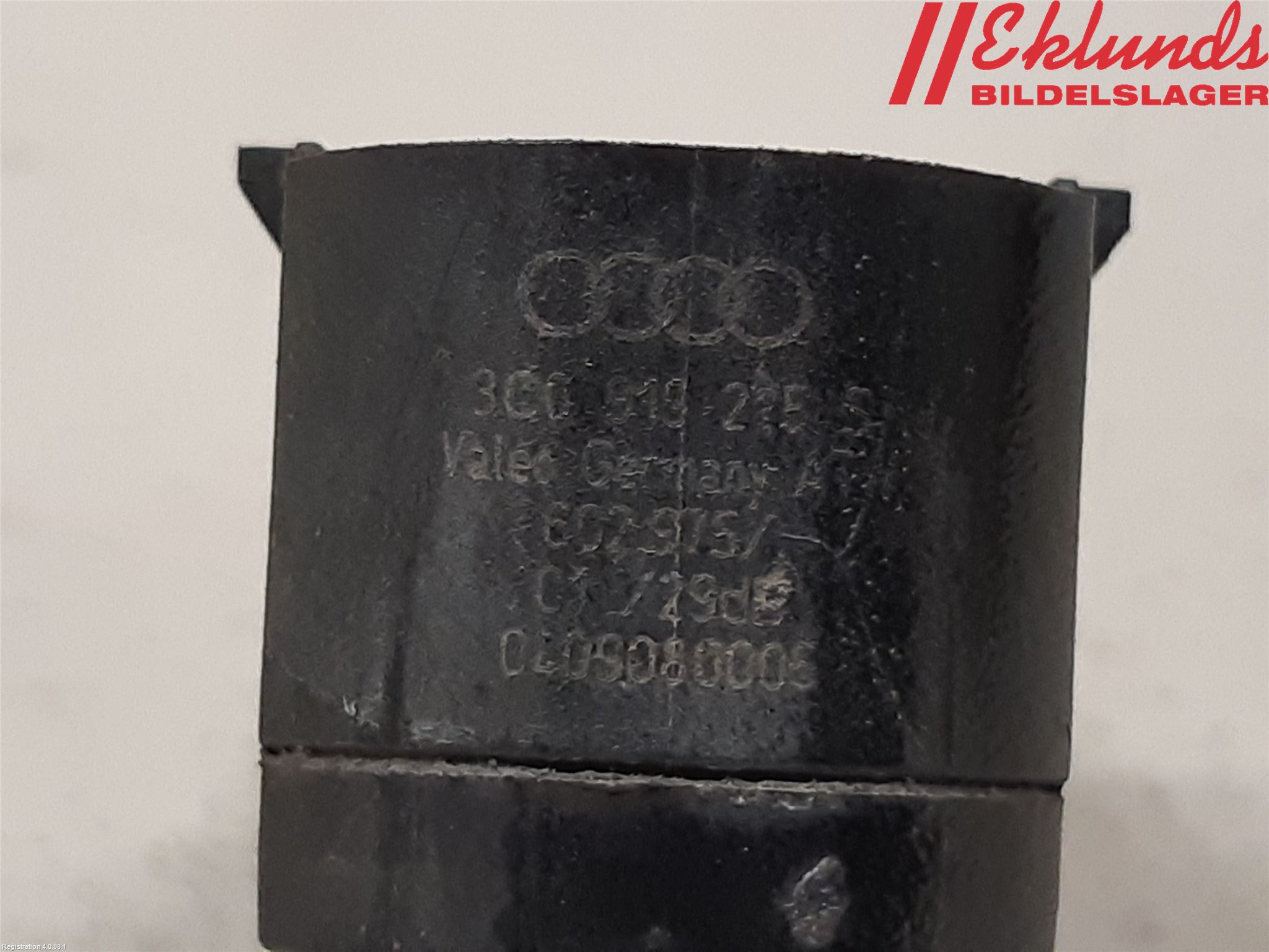 Audi A6/S6     05-11 Parkeringshjälp Frontsensor