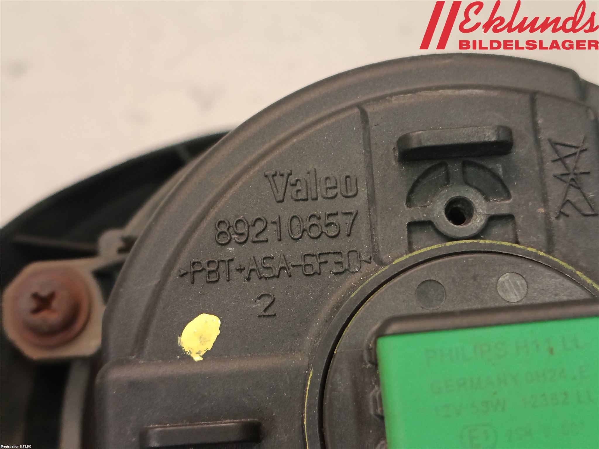 Toyota AVENSIS 09-15 Dimljus-Varselljus Fram