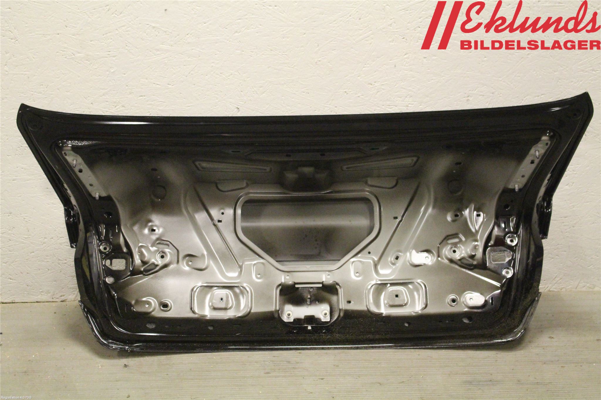 Audi A4/S4 B9 16-19 Baklucka (Ej Med Ruta)